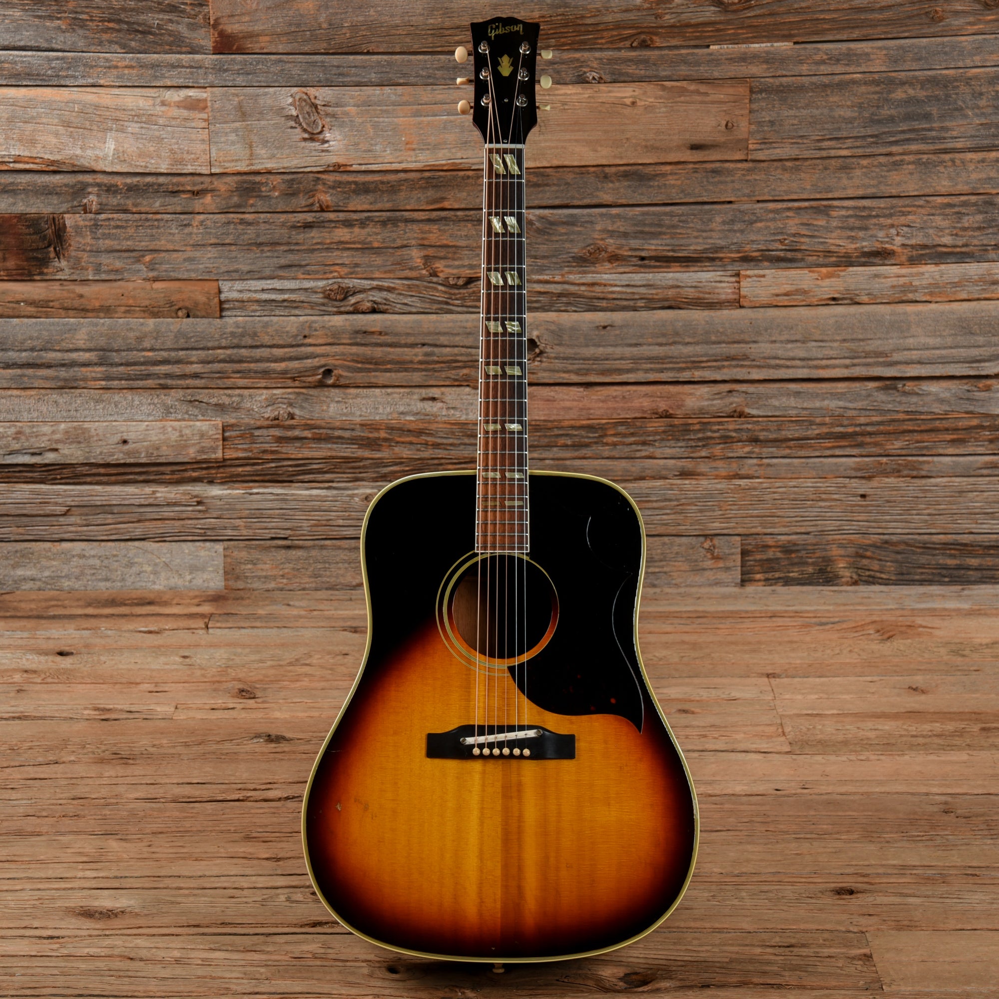 Gibson SJ Sunburst 1964 Acoustic Guitars / Dreadnought