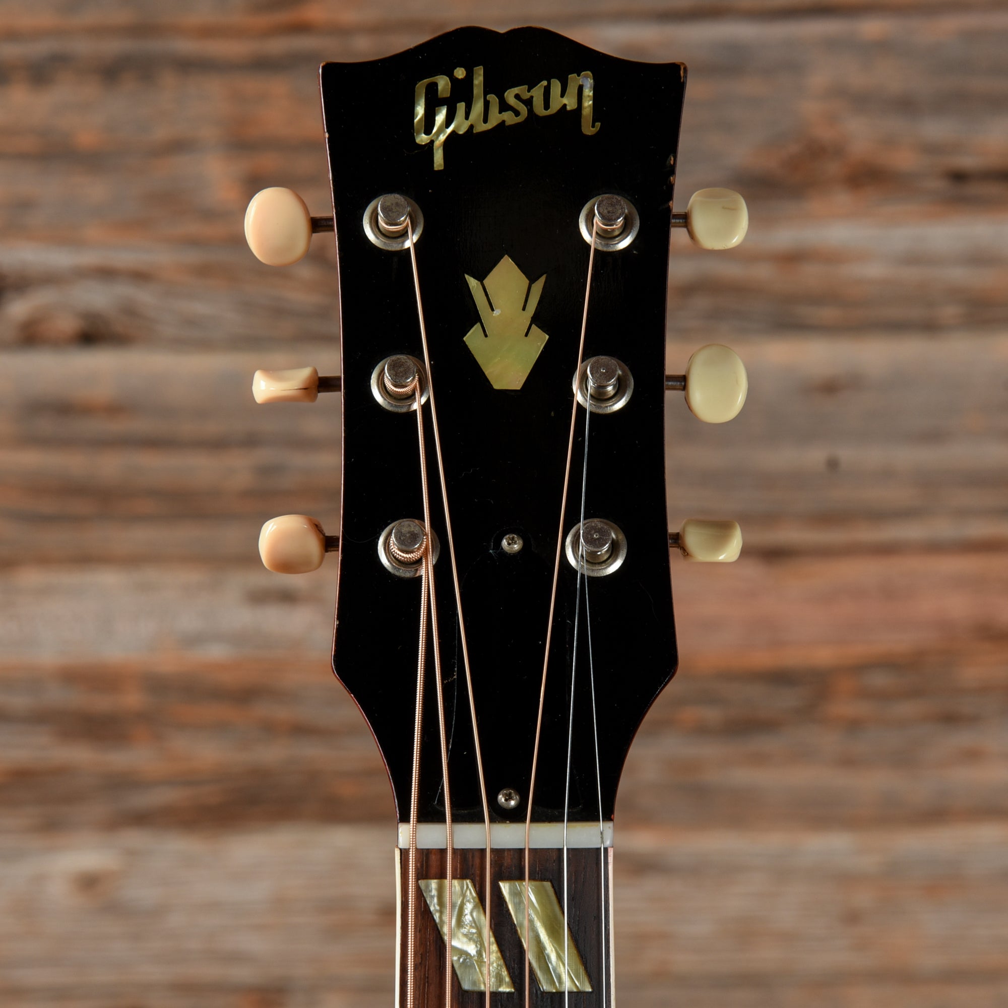 Gibson SJ Sunburst 1964 Acoustic Guitars / Dreadnought