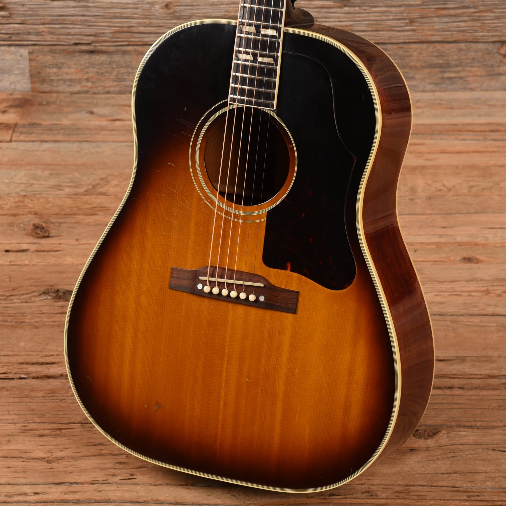 Gibson Southern Jumbo Sunburst 1961 Acoustic Guitars / Dreadnought