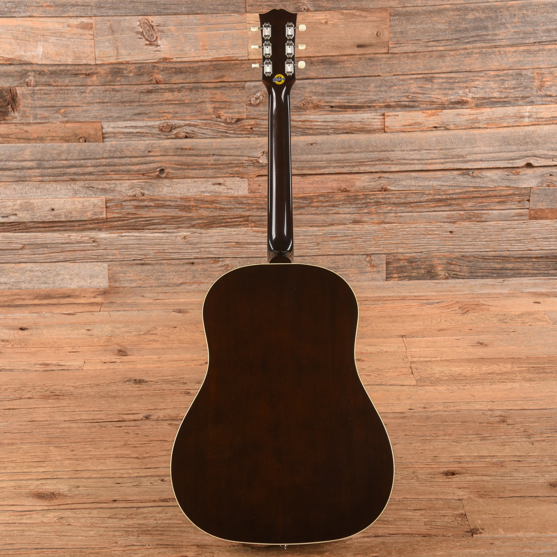 Gibson 60's J-45 Historic Collection Sunburst 2005 Acoustic Guitars