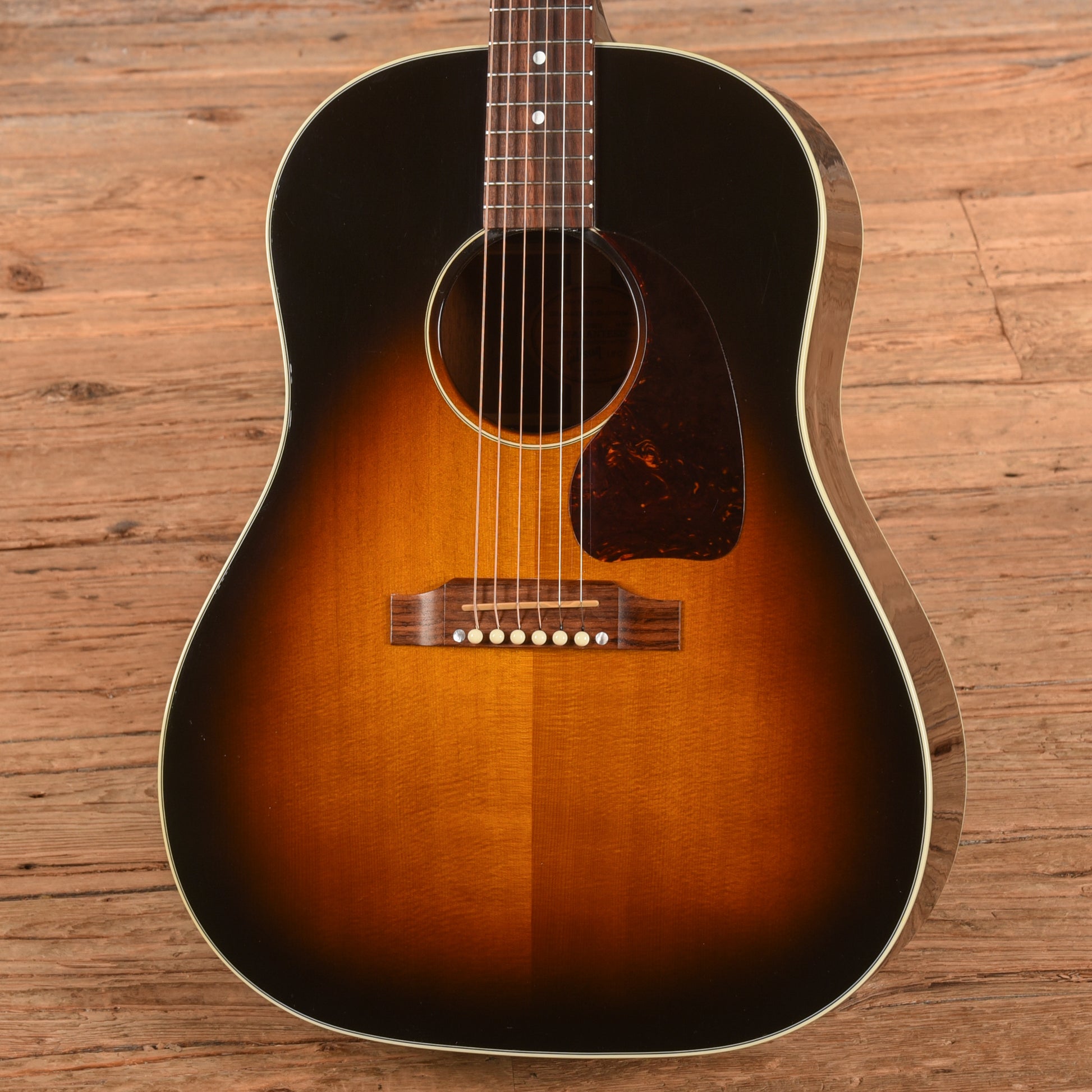 Gibson 60's J-45 Historic Collection Sunburst 2005 Acoustic Guitars