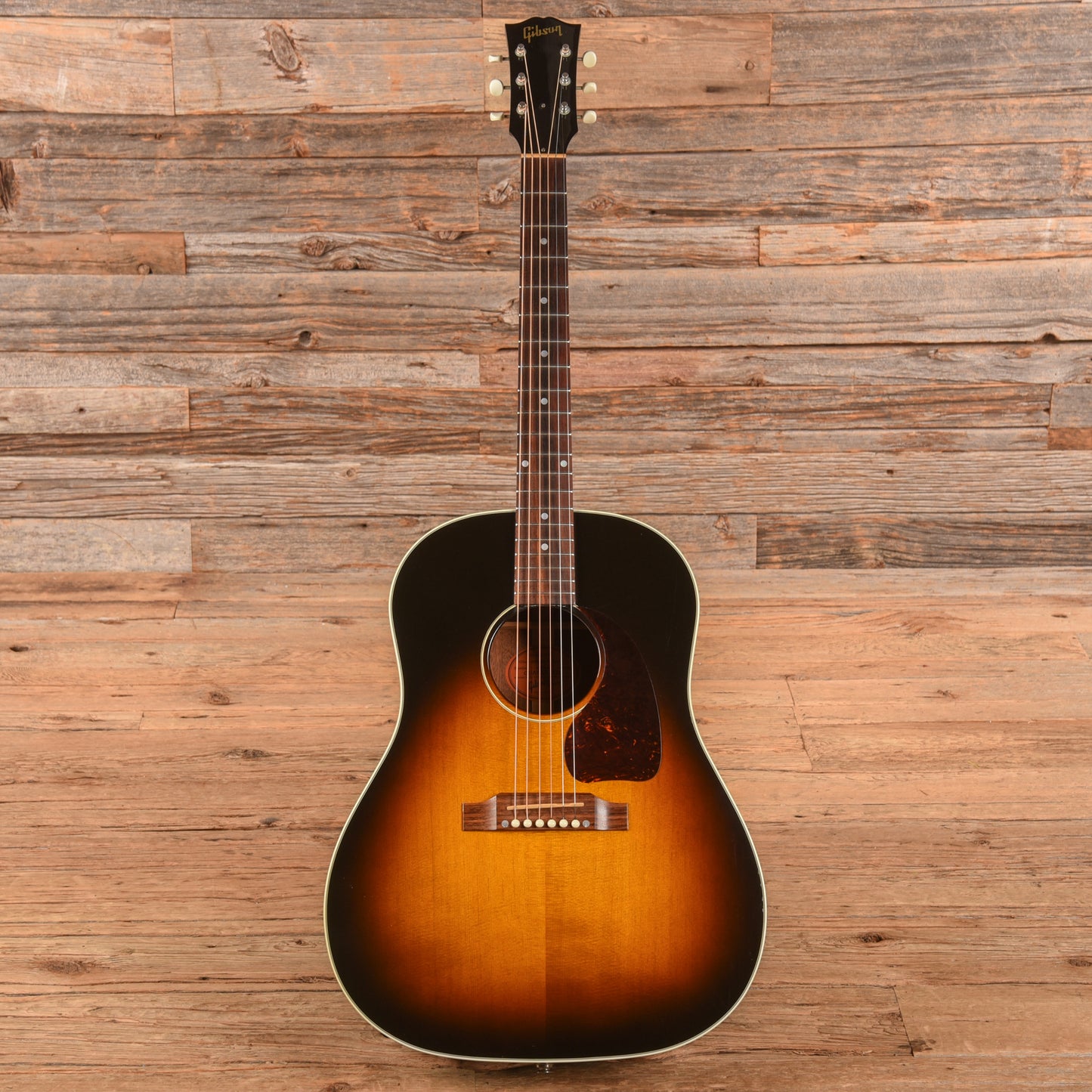 Gibson 60's J-45 Historic Collection Sunburst 2005 Acoustic Guitars