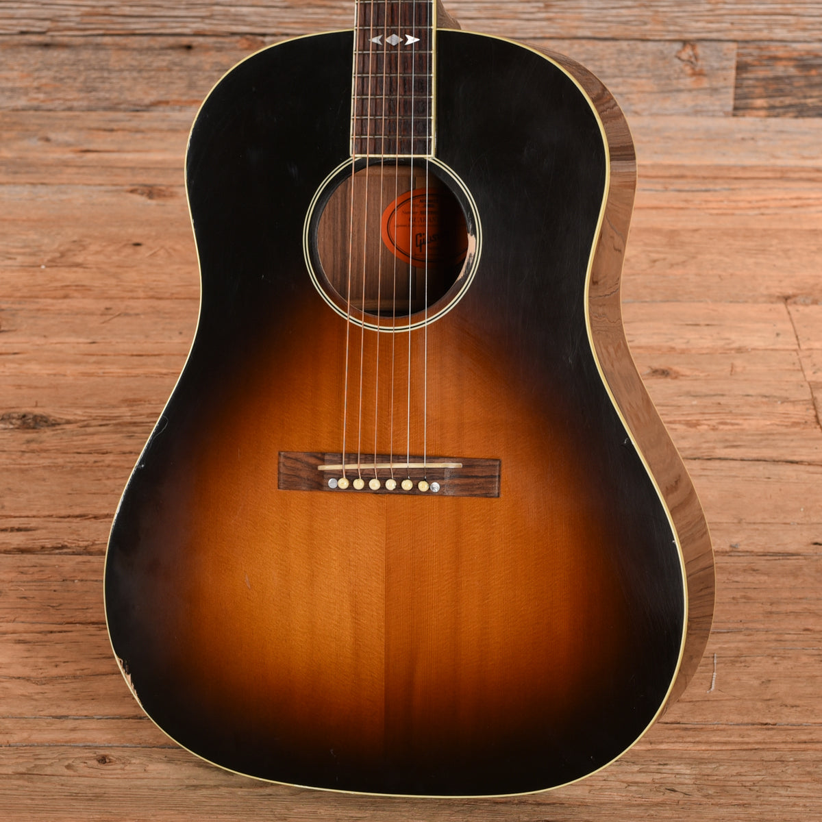 Gibson Advanced Jumbo Sunburst 2009 Acoustic Guitars