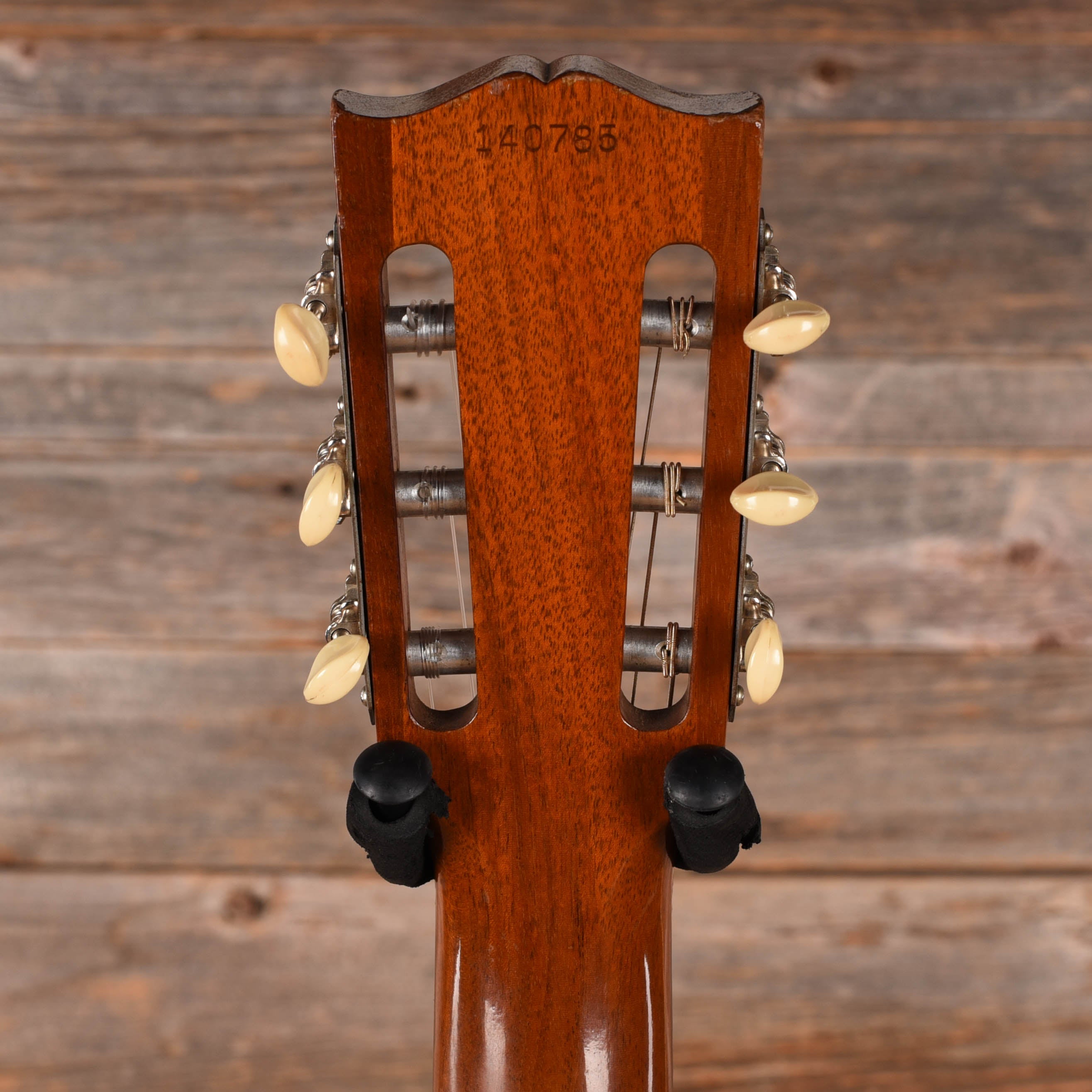 Gibson C-1 Classic Natural 1963 Acoustic Guitars