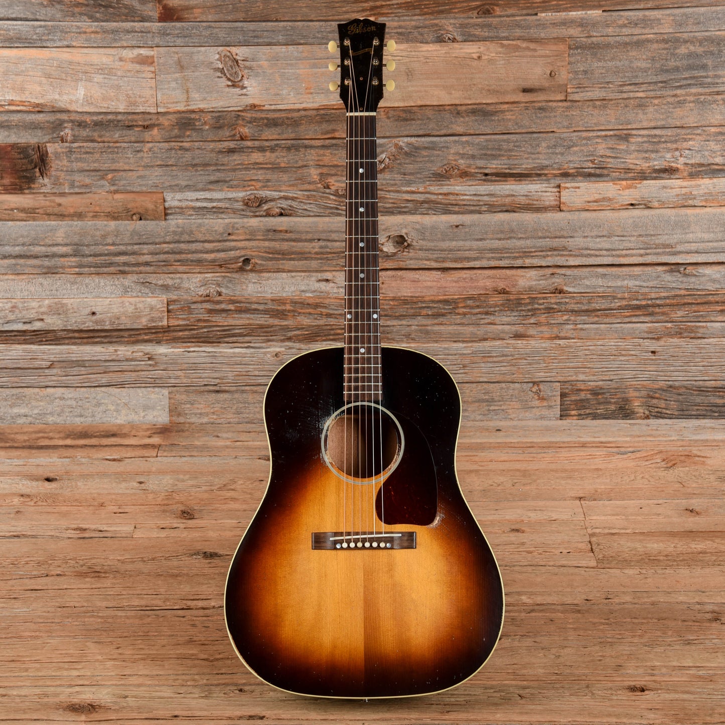 Gibson Custom Shop 1942 Banner J-45 Vintage Sunburst Murphy Lab Heavy Aged Acoustic Guitars