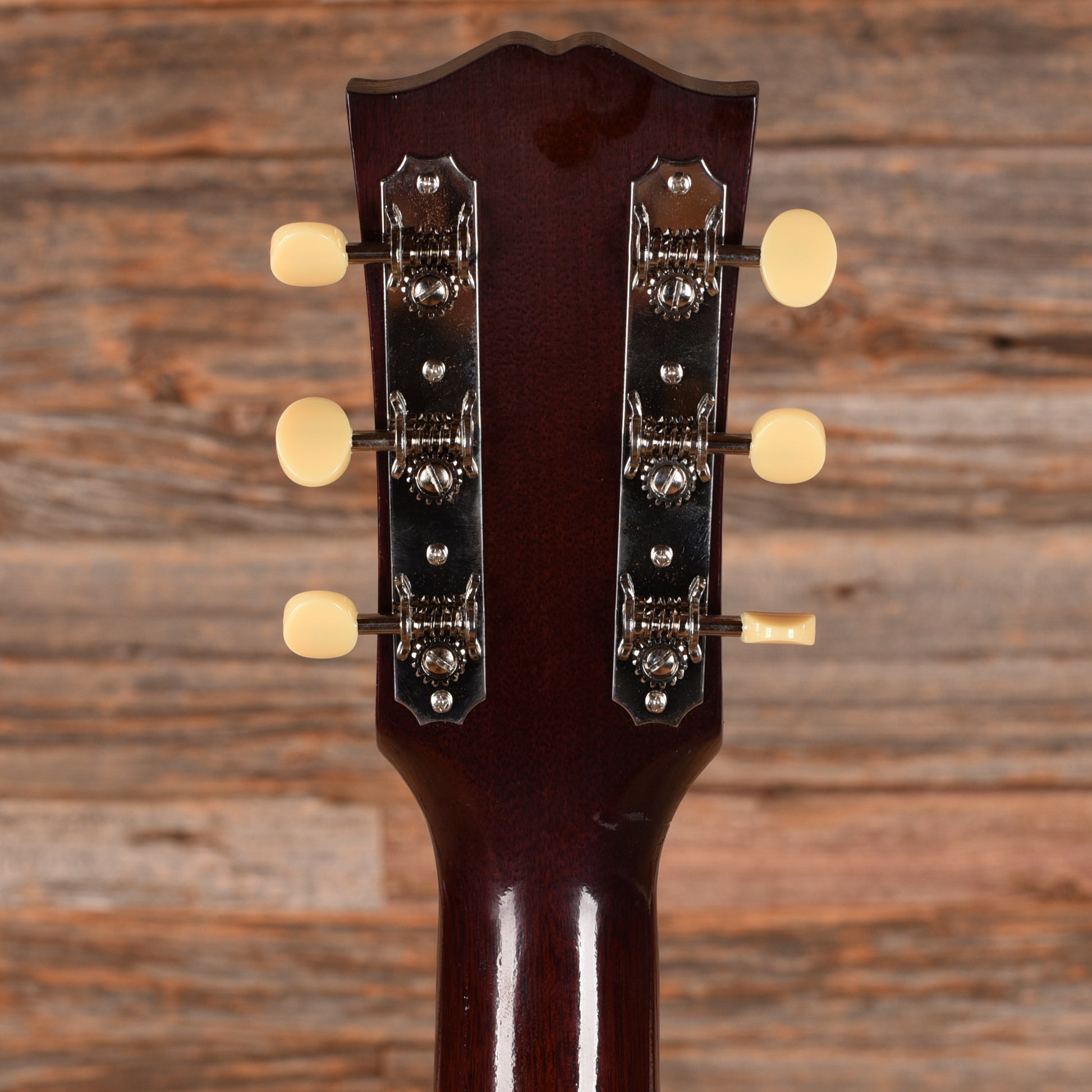 Gibson Custom Shop Historic 1942 Banner LG-2 Sunburst 2025 Acoustic Guitars