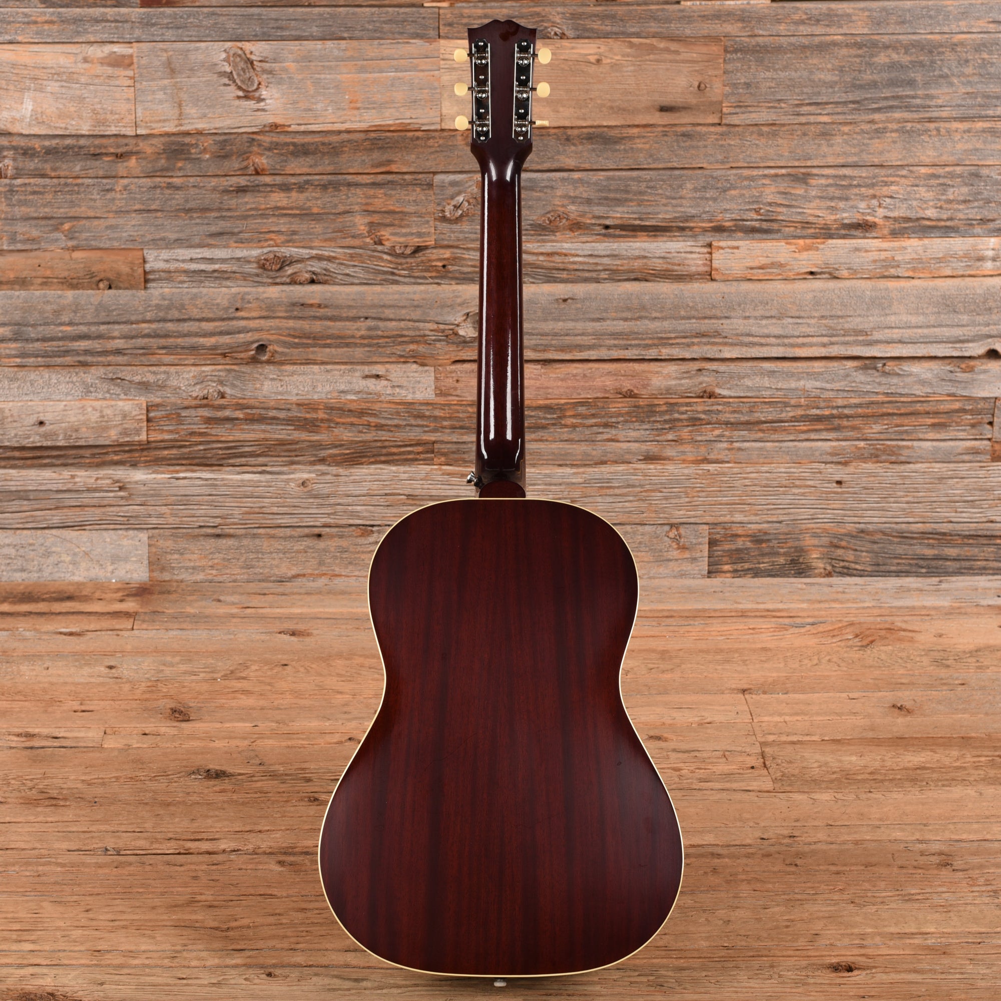 Gibson Custom Shop Historic 1942 Banner LG-2 Sunburst 2025 Acoustic Guitars