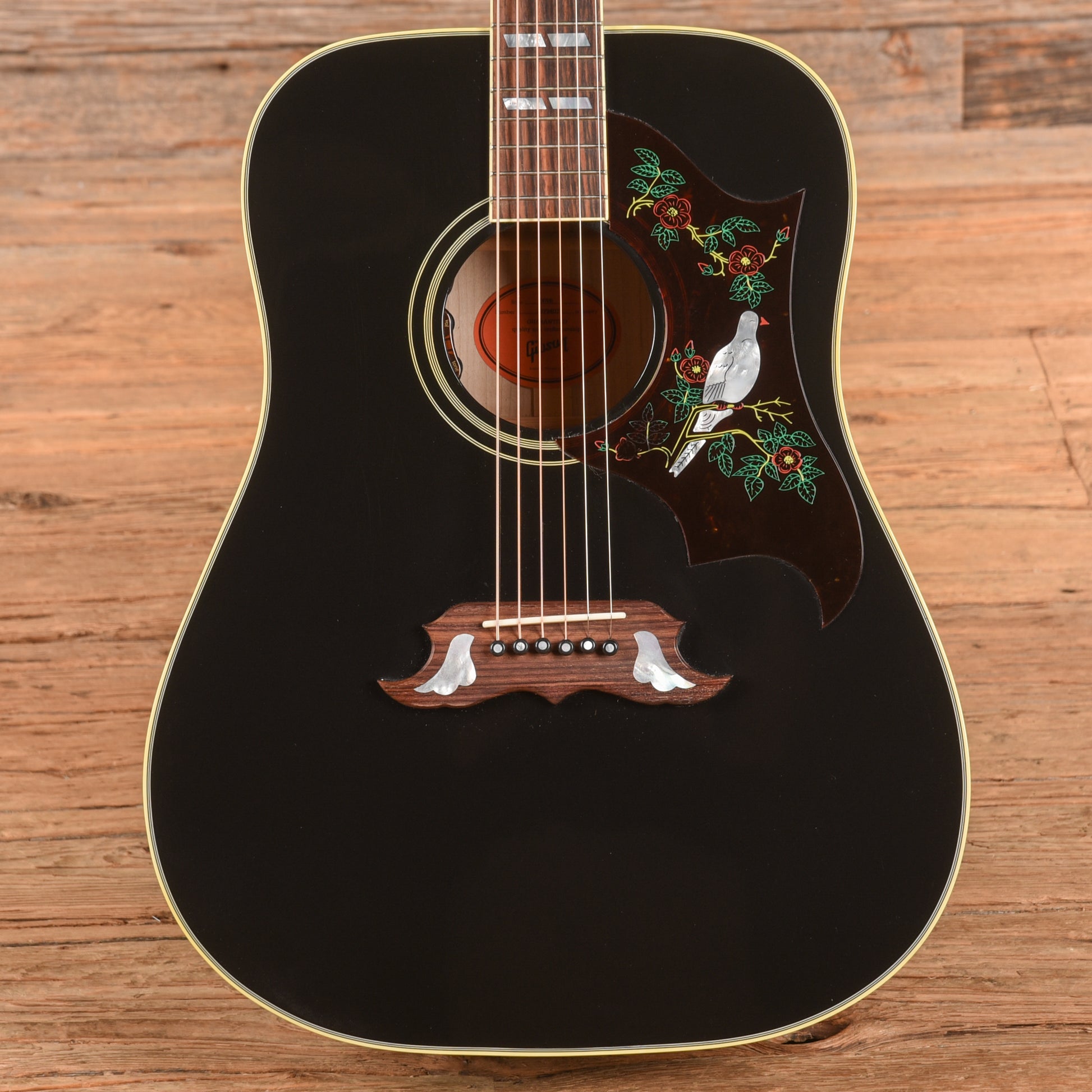 Gibson Dove Ebony 2024 Acoustic Guitars