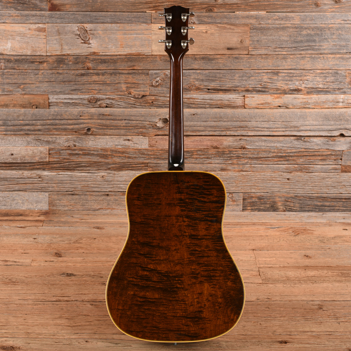 Gibson Dove Natural 1968 Acoustic Guitars