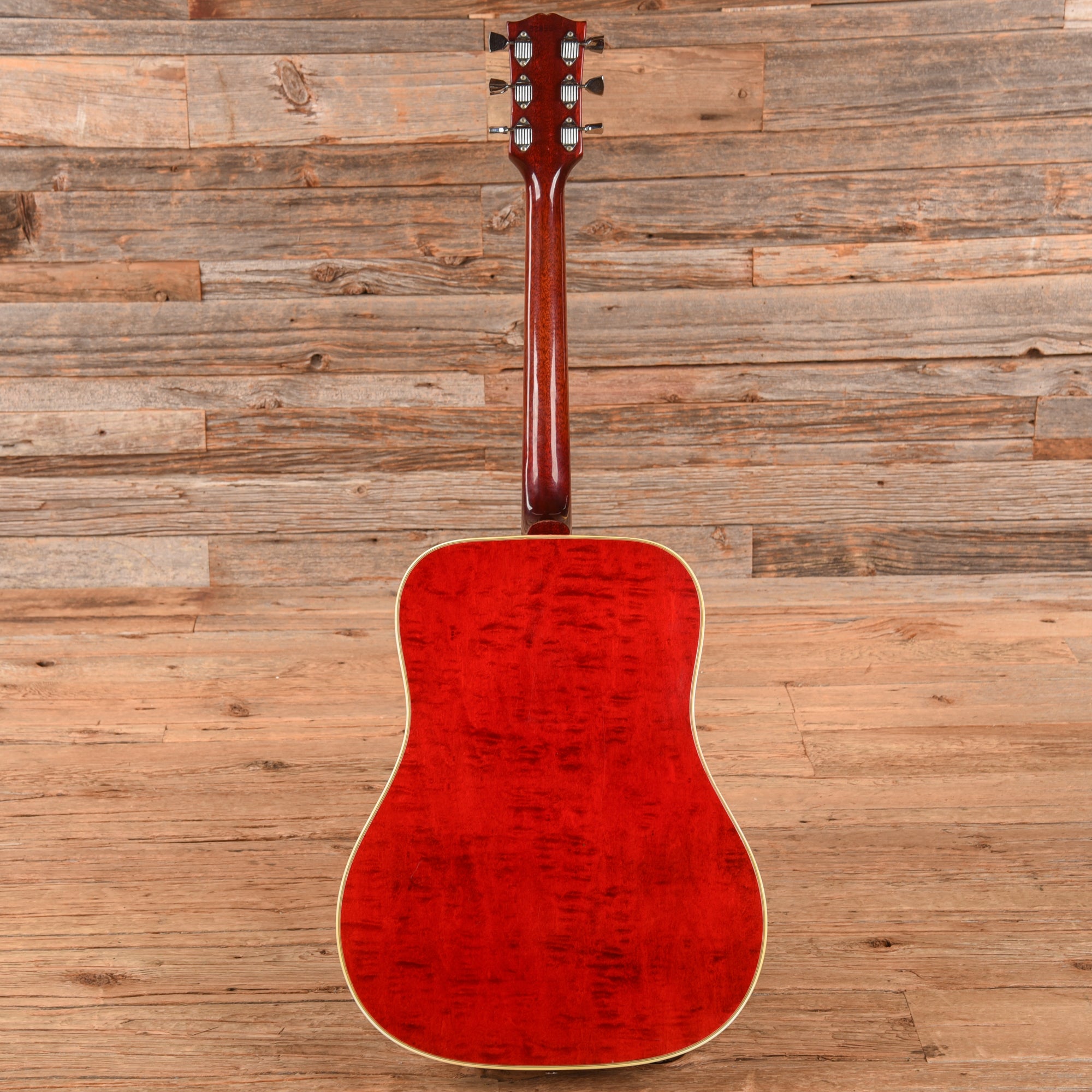 Gibson Dove Sunburst 1968 Acoustic Guitars