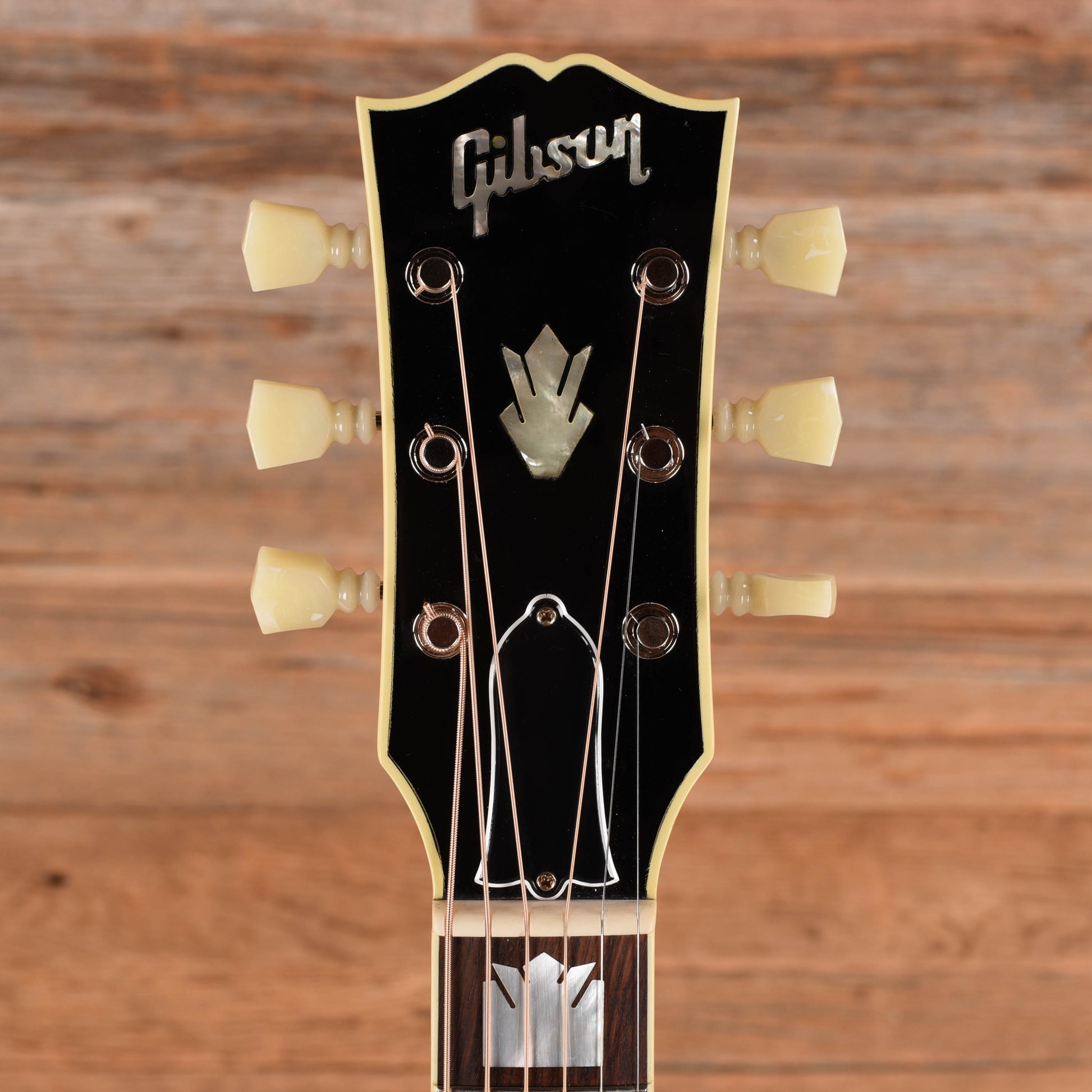 Gibson Emmylou Harris L-200 Model Natural 2009 Acoustic Guitars