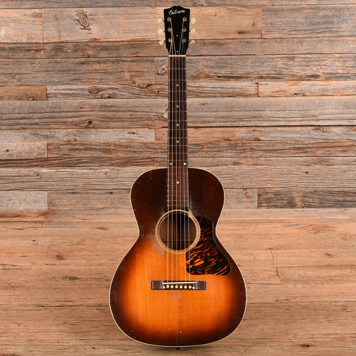 Gibson HG-00 Sunburst 1940s Acoustic Guitars