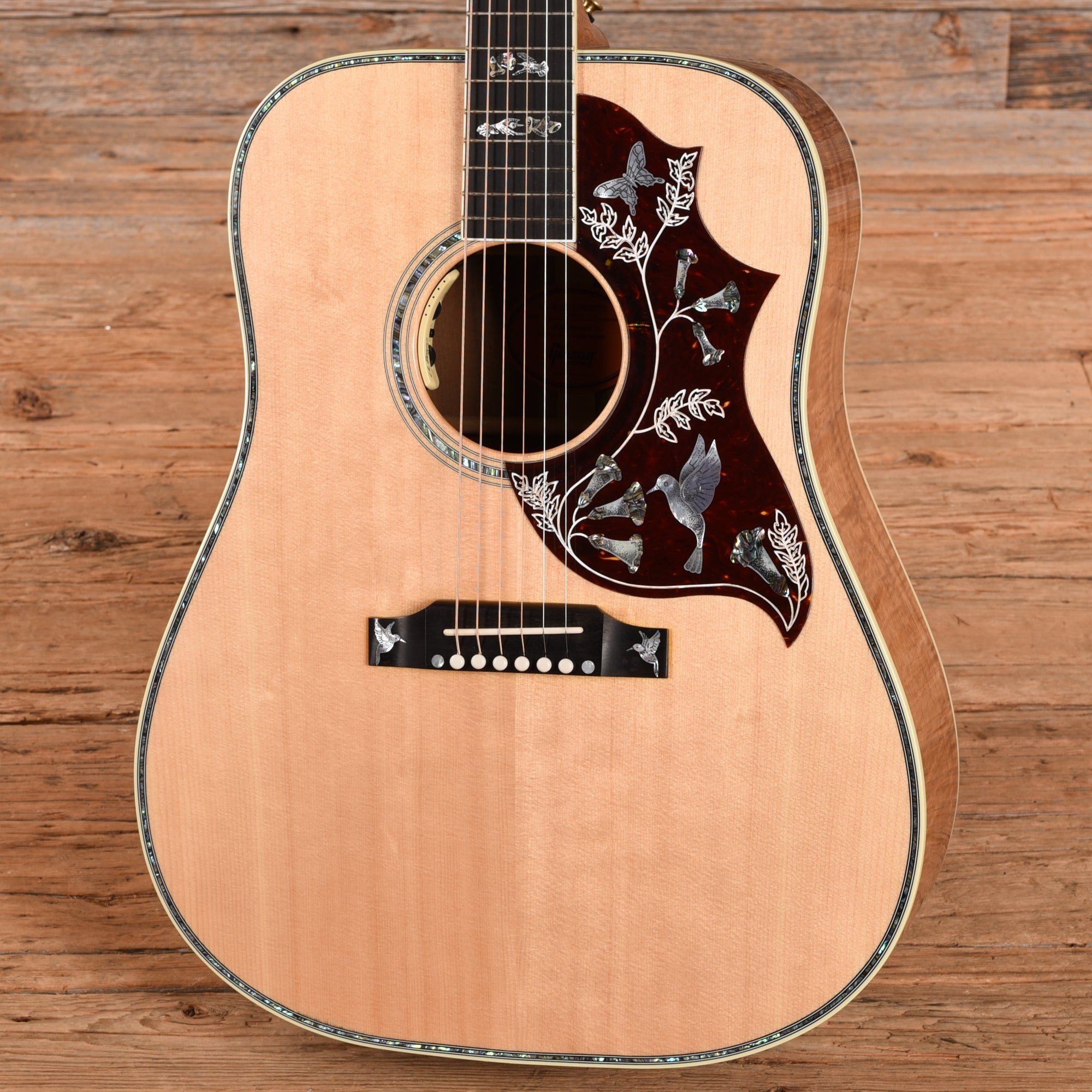 Gibson Hummingbird Custom Natural 2023 Acoustic Guitars
