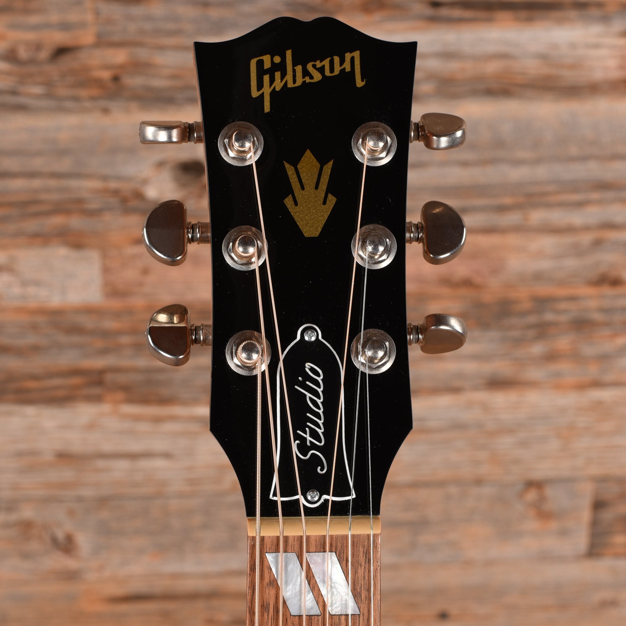 Gibson Hummingbird Studio-Walnut Sunburst 2021 Acoustic Guitars