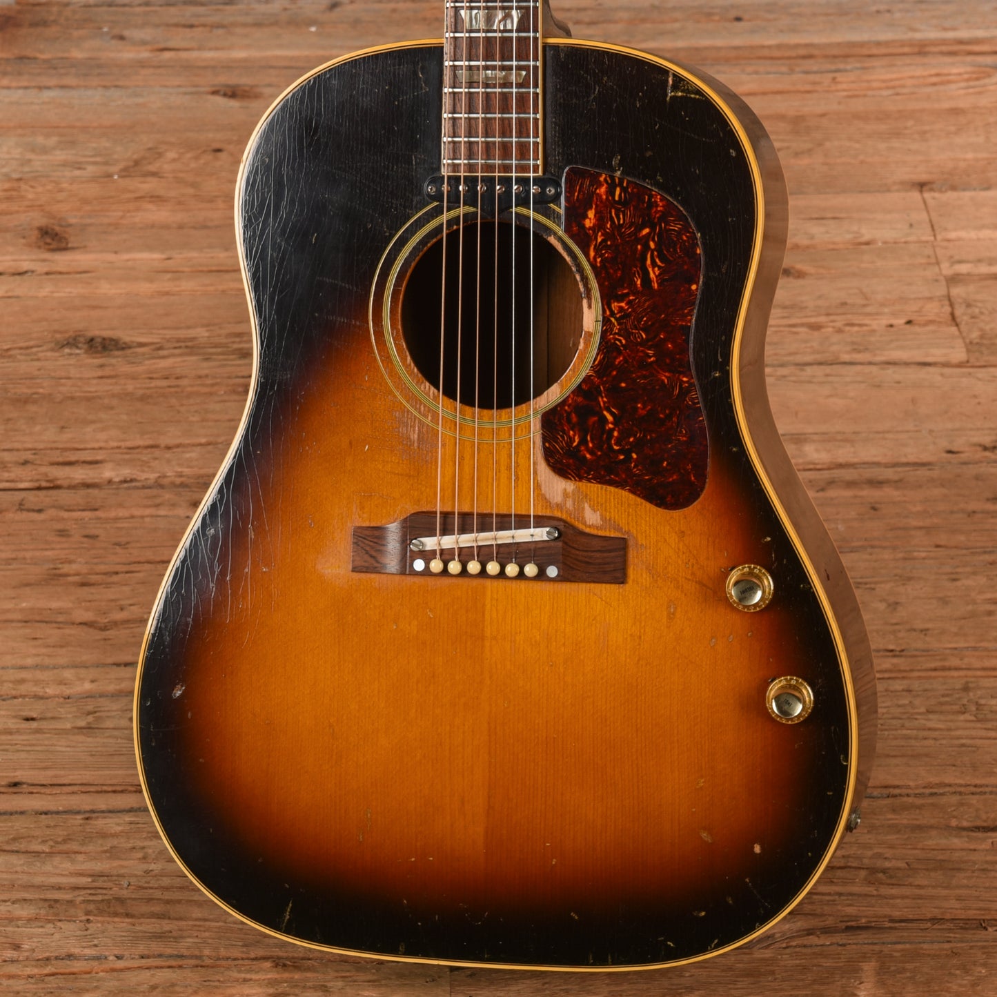 Gibson J-160E Sunburst 1966 Acoustic Guitars