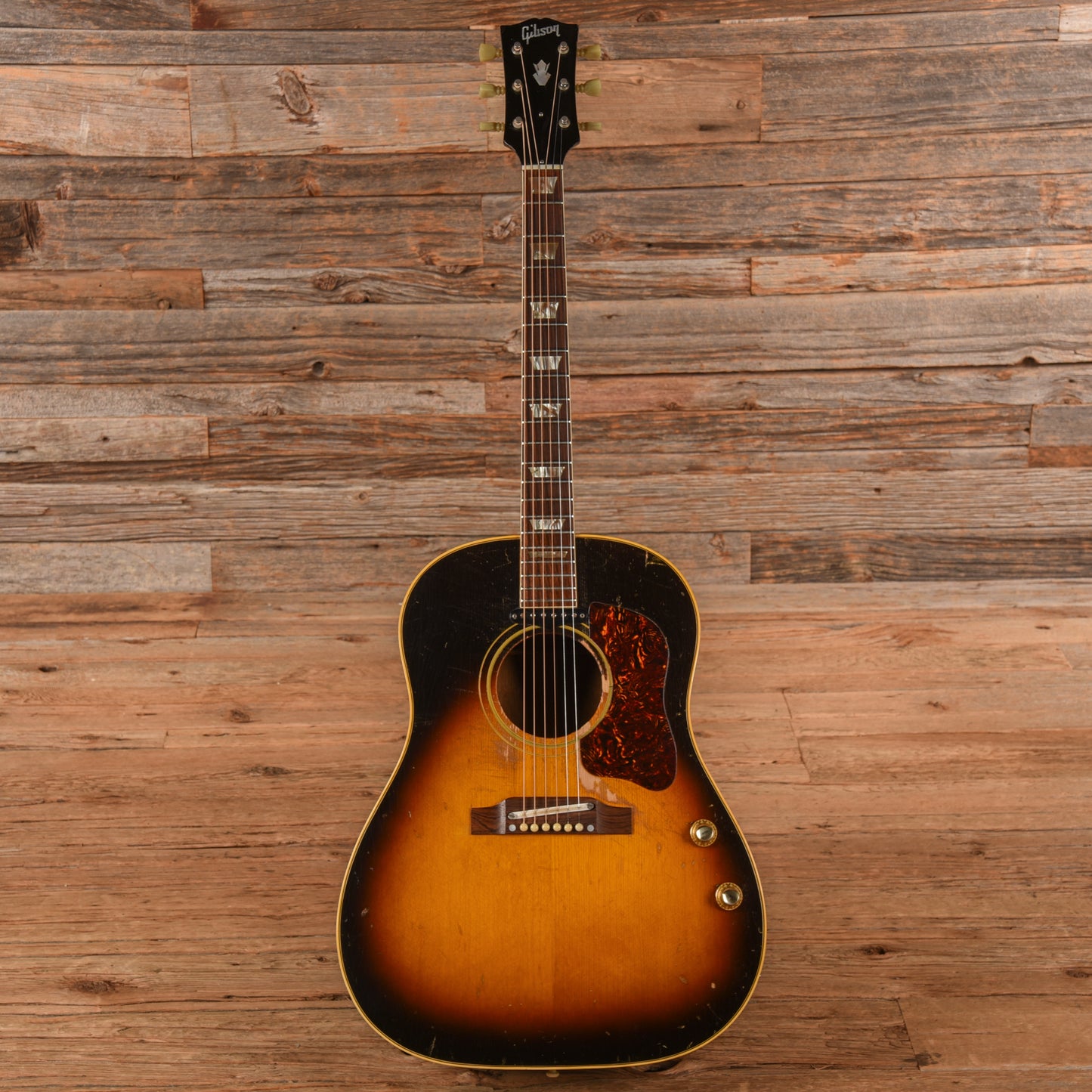 Gibson J-160E Sunburst 1966 Acoustic Guitars