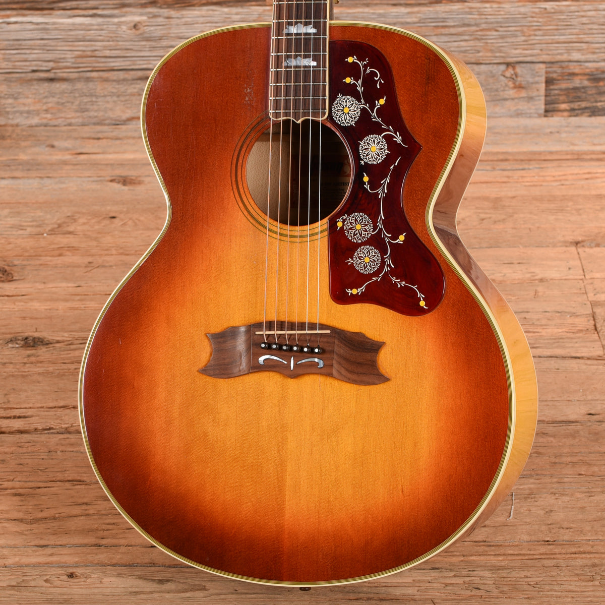Gibson J-200 Artist Sunburst 1975 Acoustic Guitars