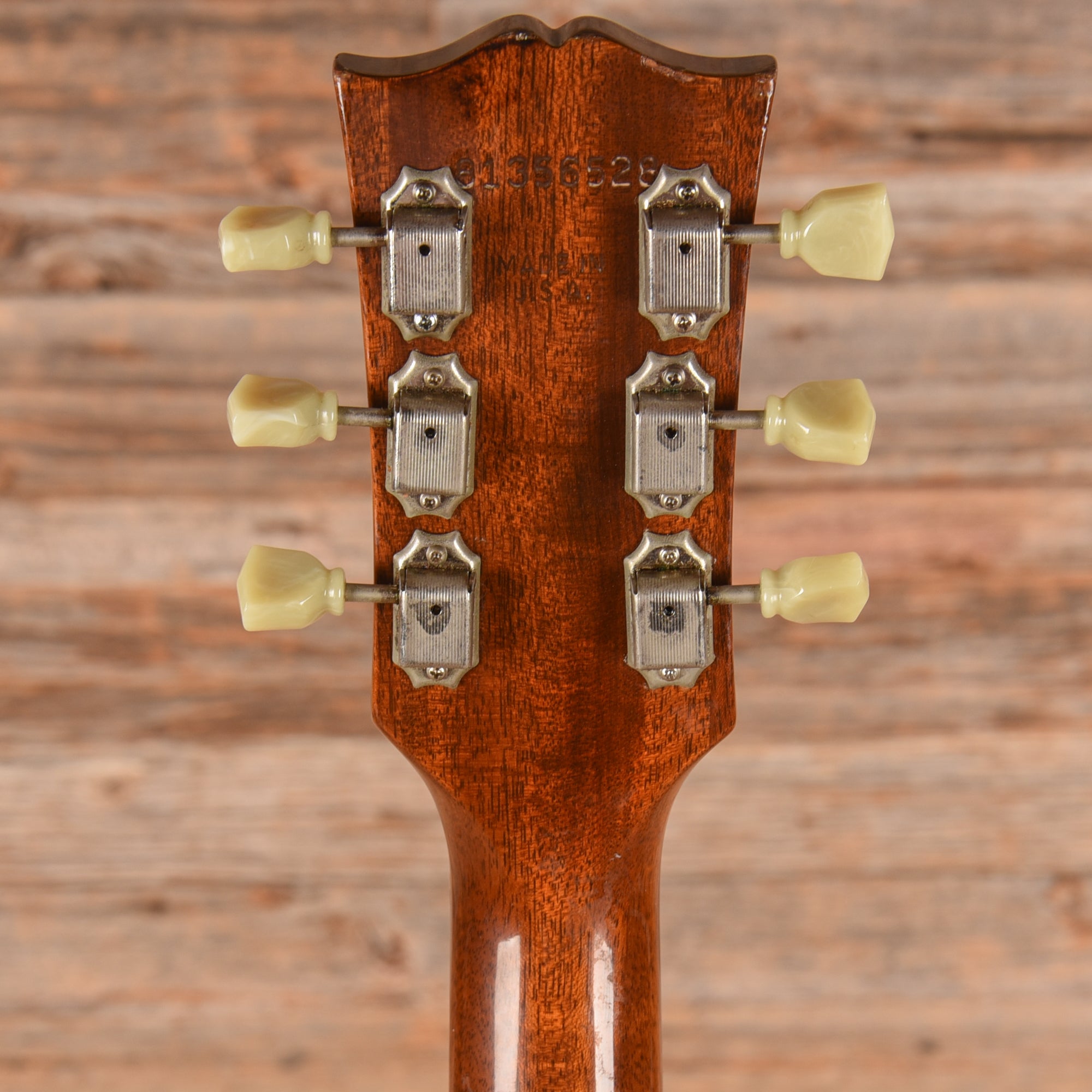 Gibson J-30 Sunburst 1986 – Chicago Music Exchange