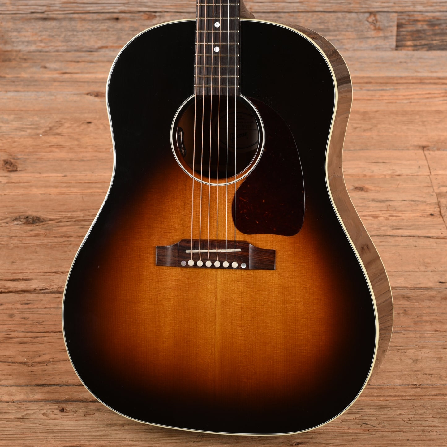 Gibson J-45 Standard Sunburst 2021 Acoustic Guitars