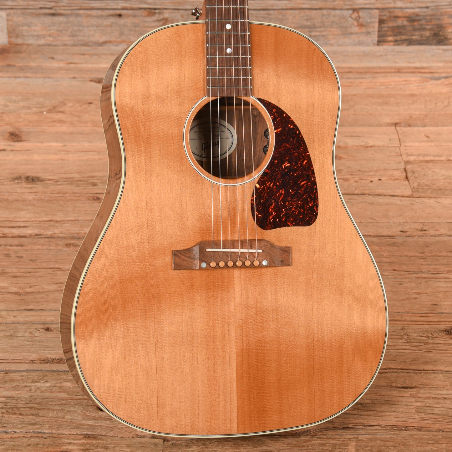 Gibson J-45 Studio Walnut Natural 2019 LEFTY Acoustic Guitars