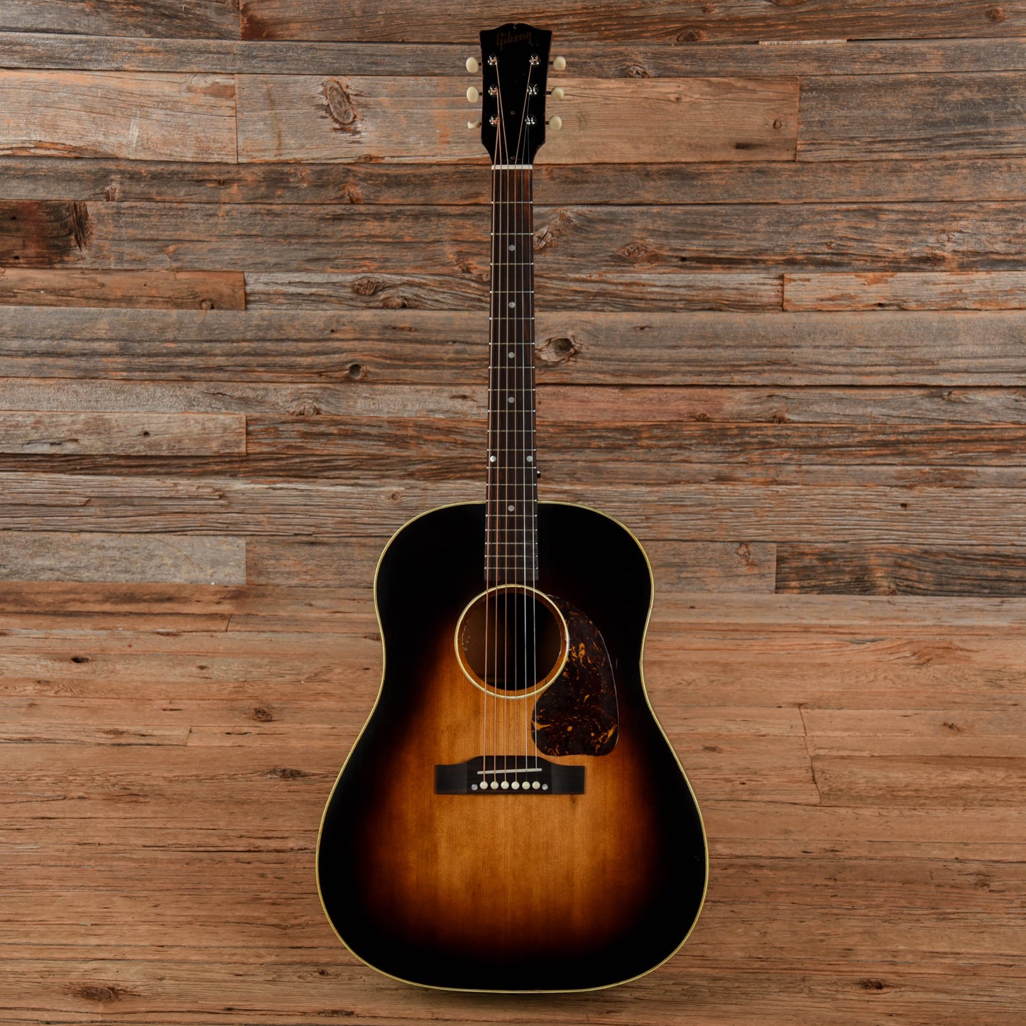 Gibson J-45 Sunburst 1949 Acoustic Guitars