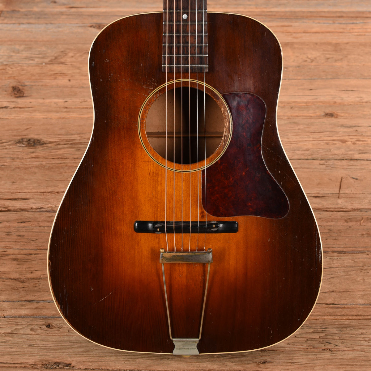 Gibson L-50 Roundhole Sunburst 1932 Acoustic Guitars