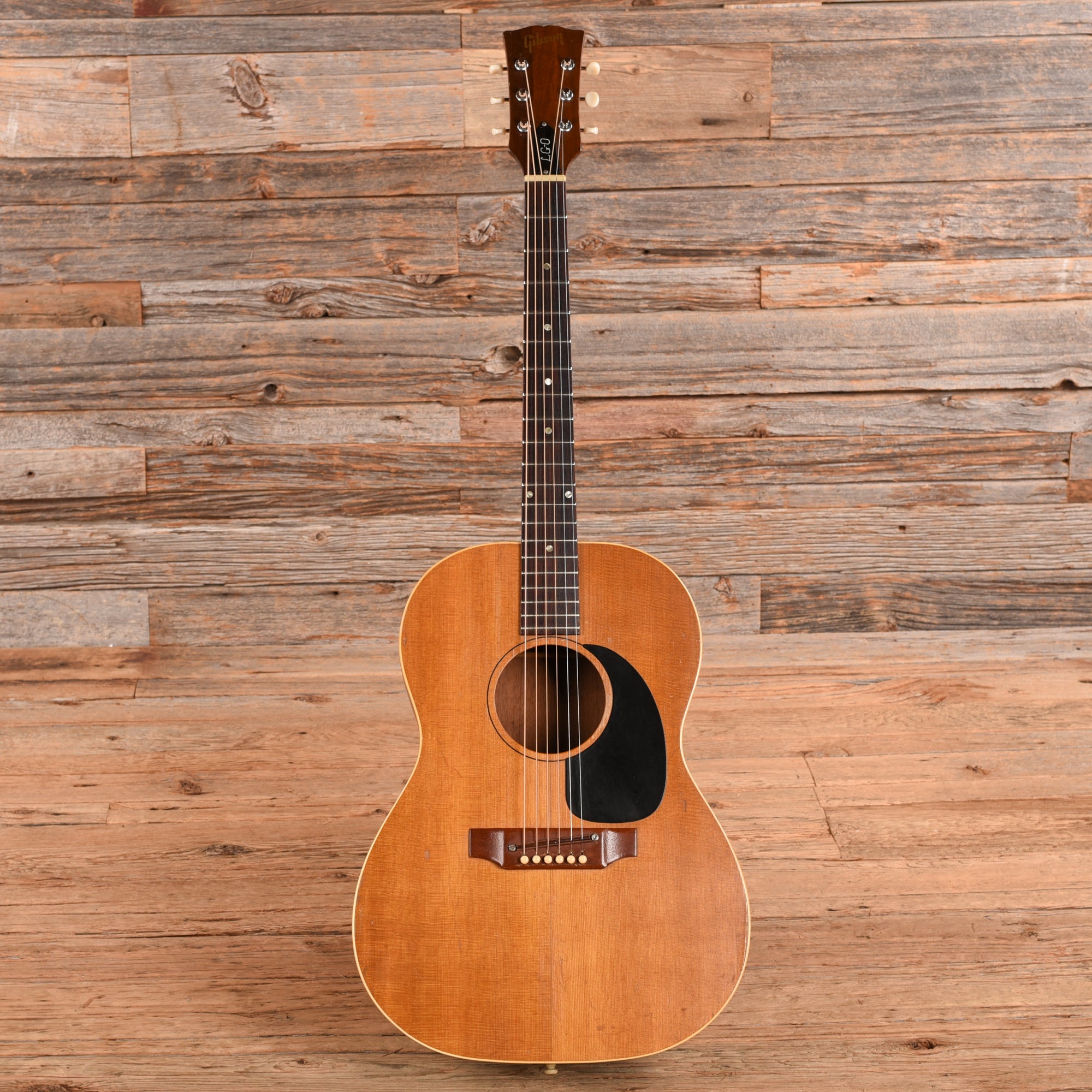 Gibson LG-0 Natural 1968 Acoustic Guitars