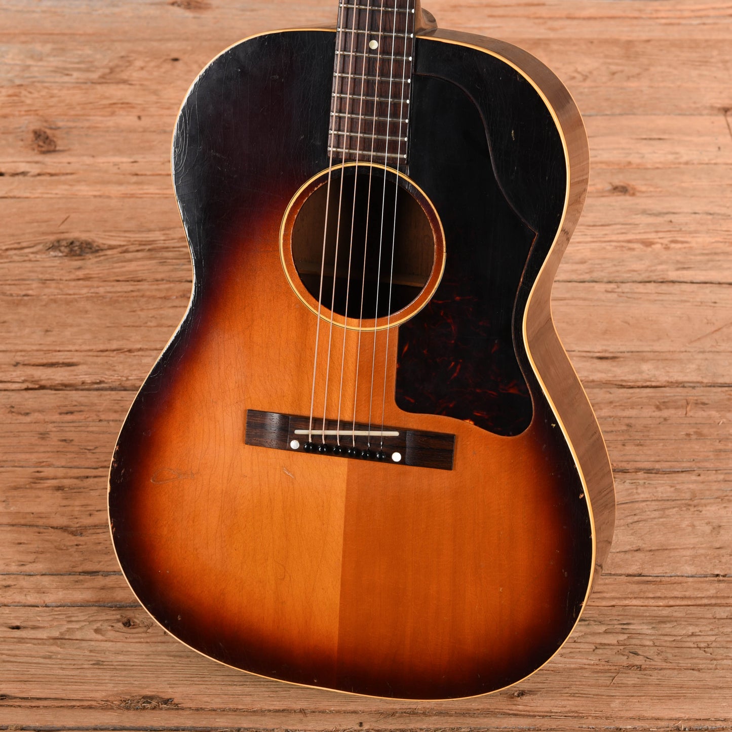 Gibson LG-1 Sunburst 1950s Acoustic Guitars