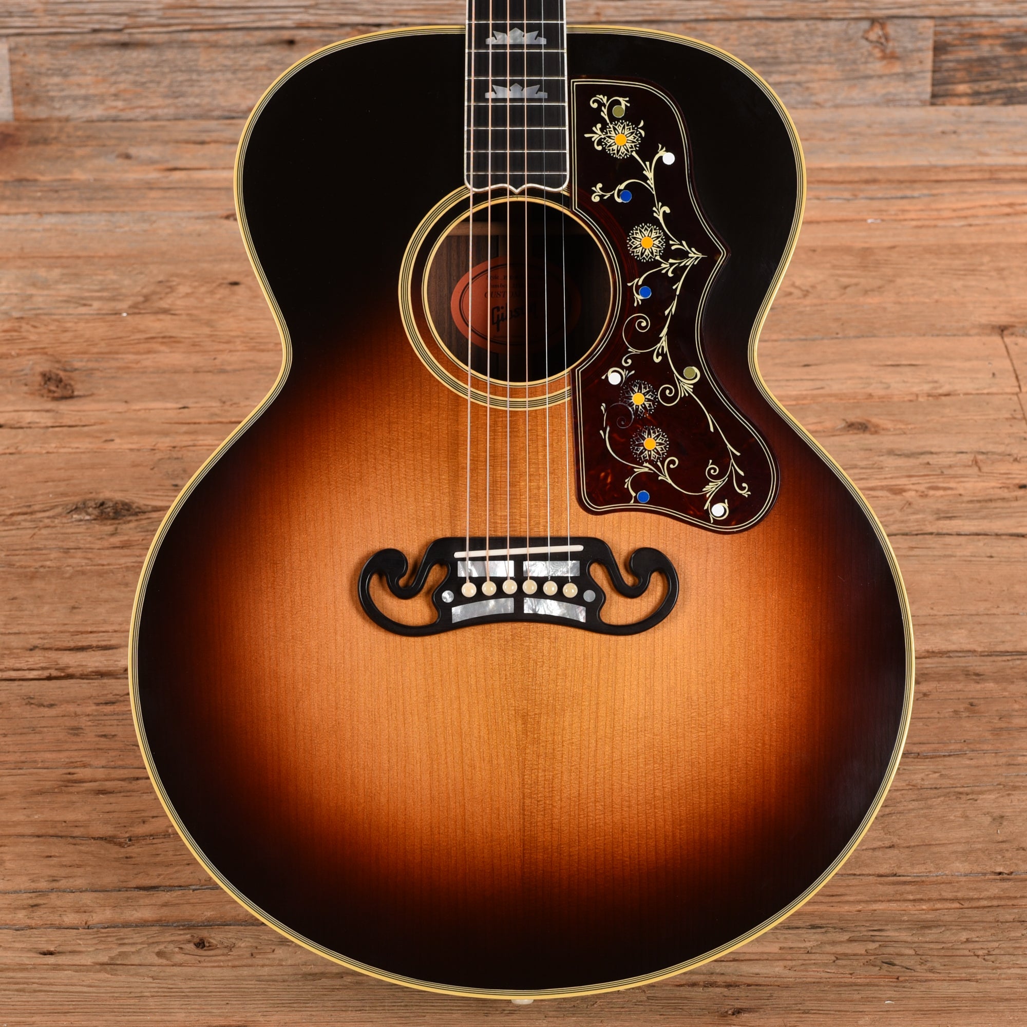 Gibson Pre-War SJ-200 Sunburst 2023 Acoustic Guitars
