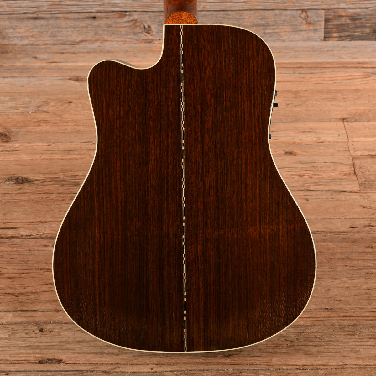 Gibson Songwriter Deluxe Studio Natural 2004 Acoustic Guitars