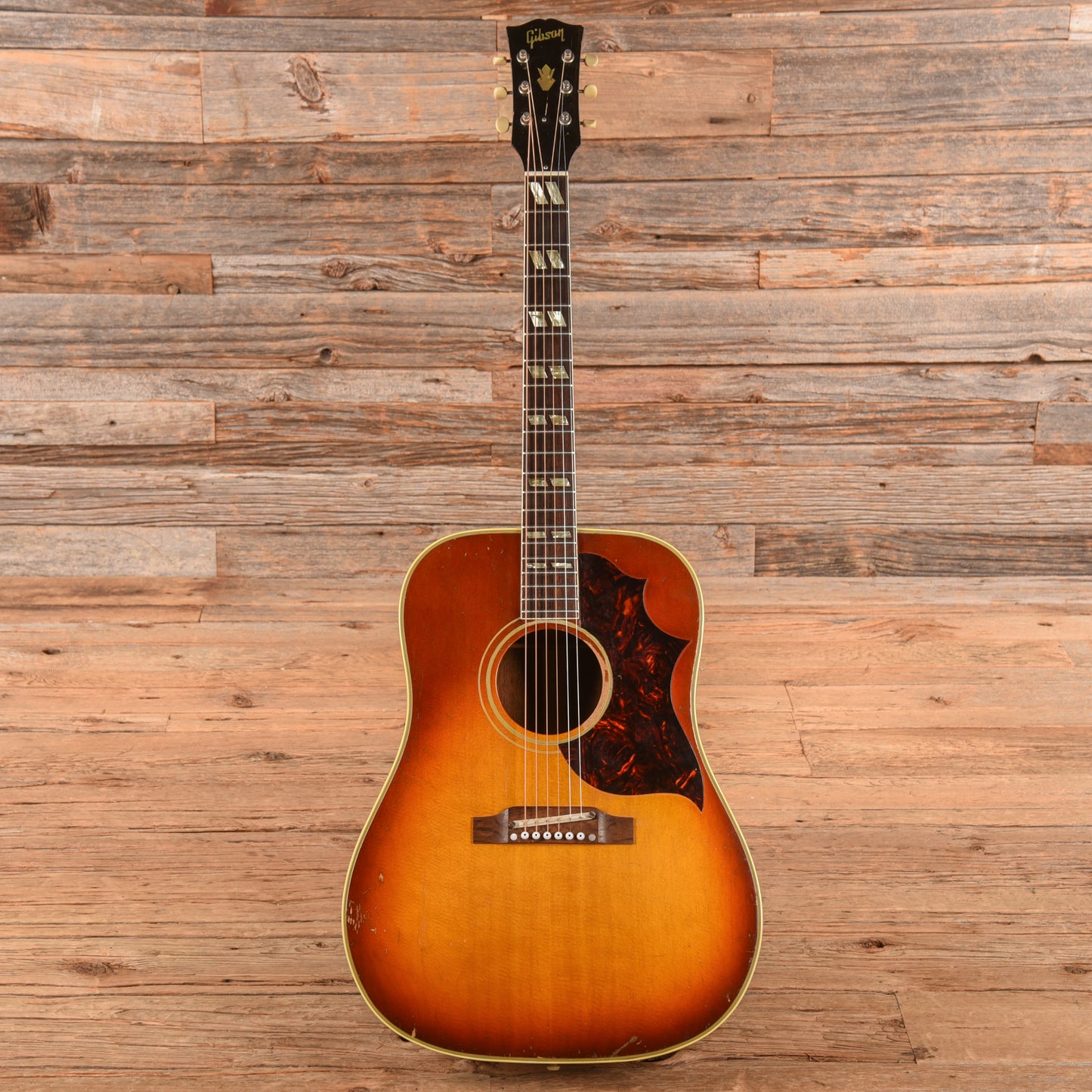 Gibson Southern Jumbo (SJ) Sunburst 1965 Acoustic Guitars