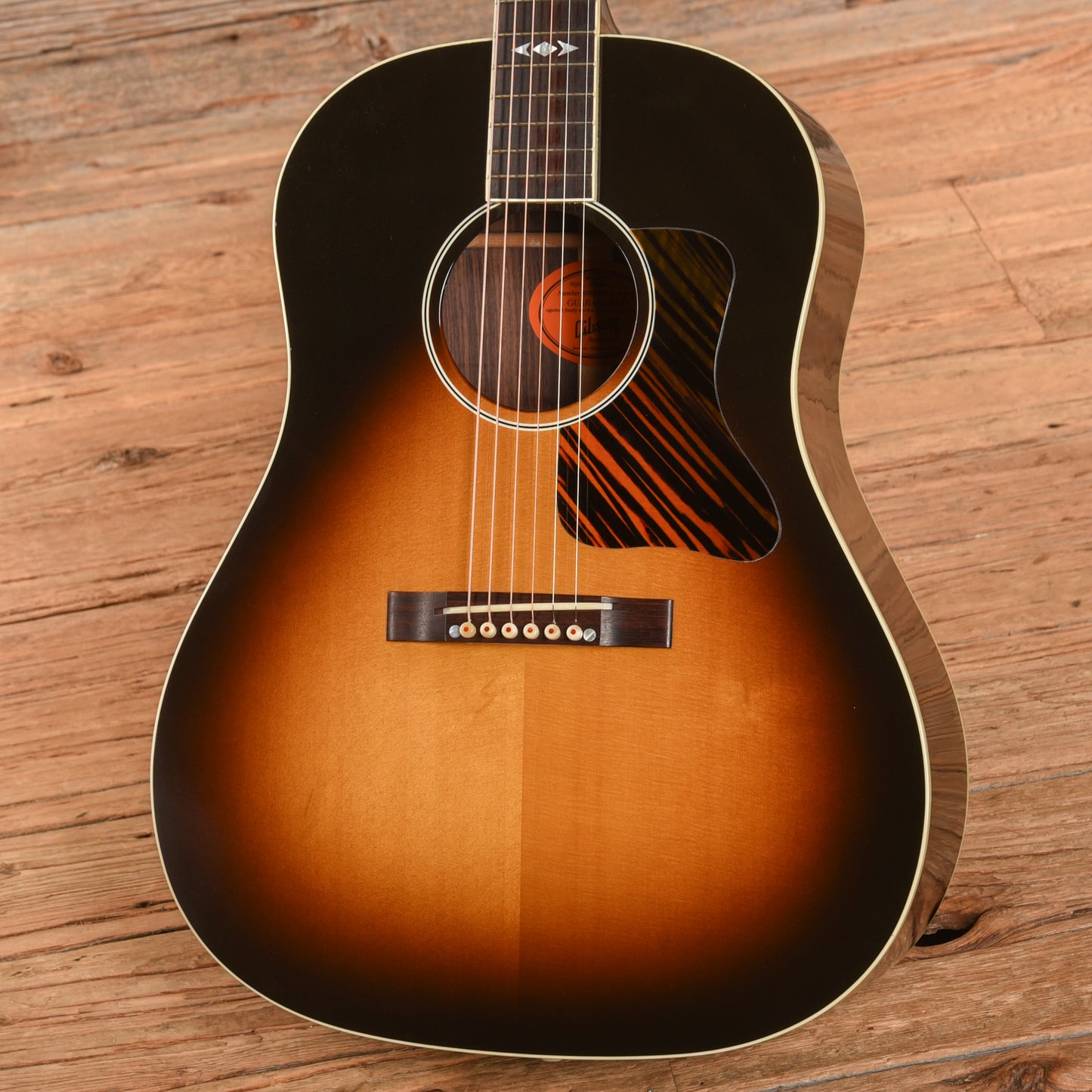 Gibson Advanced Jumbo Sunburst 2008 Acoustic Guitars / Jumbo