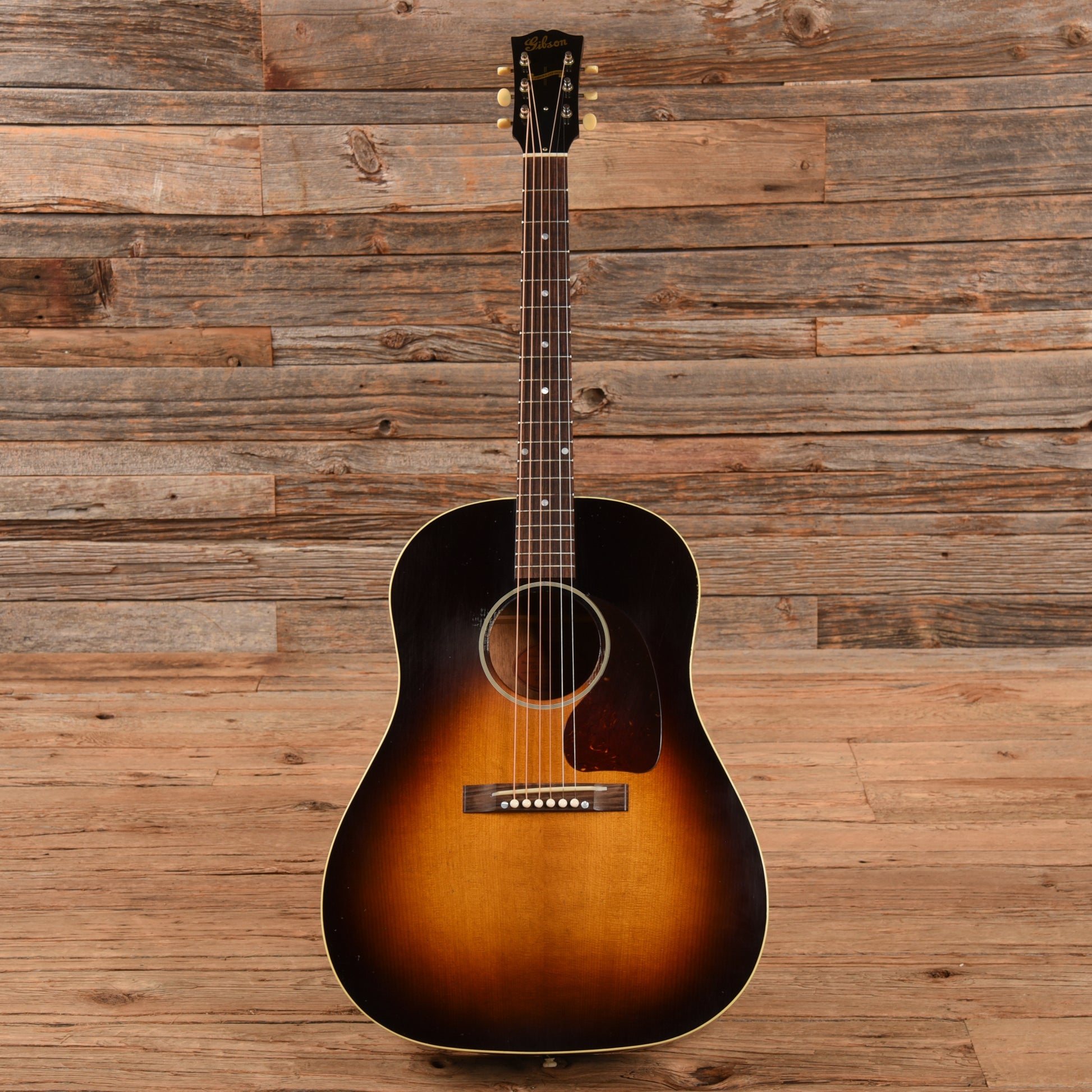 Gibson Custom Murphy Lab '42 Banner J-45 Reissue Light Aged Sunburst 2023 Acoustic Guitars / Jumbo