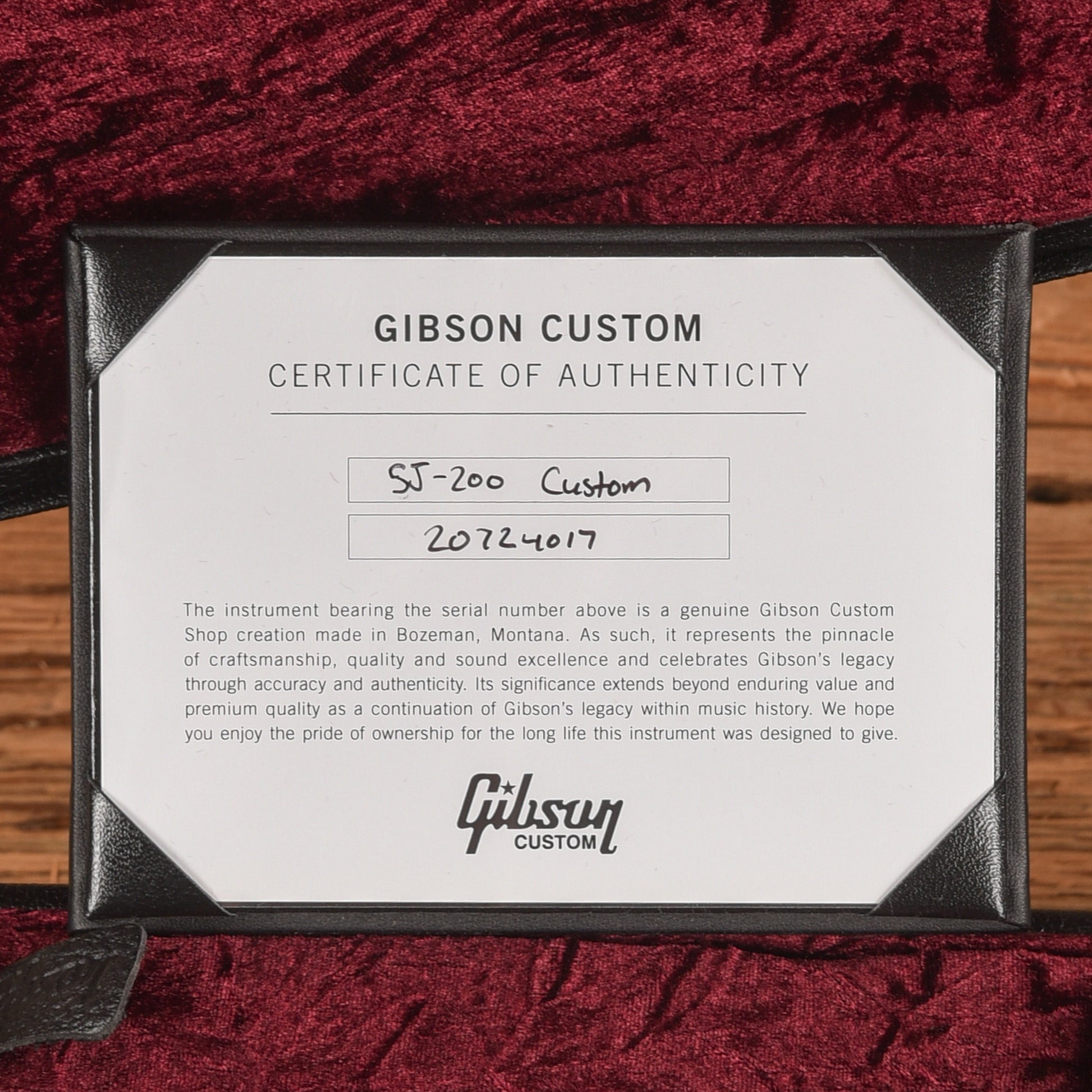 Gibson Gibson Custom Modern SJ-200 Custom Ebony 2024 Acoustic Guitars / Jumbo