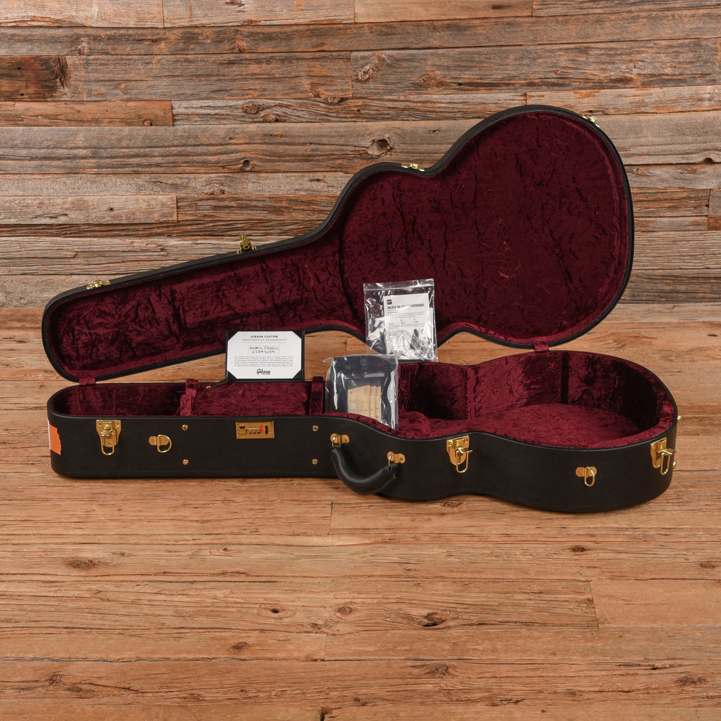 Gibson J-200 Country Western Sunburst 2023 Acoustic Guitars / Jumbo