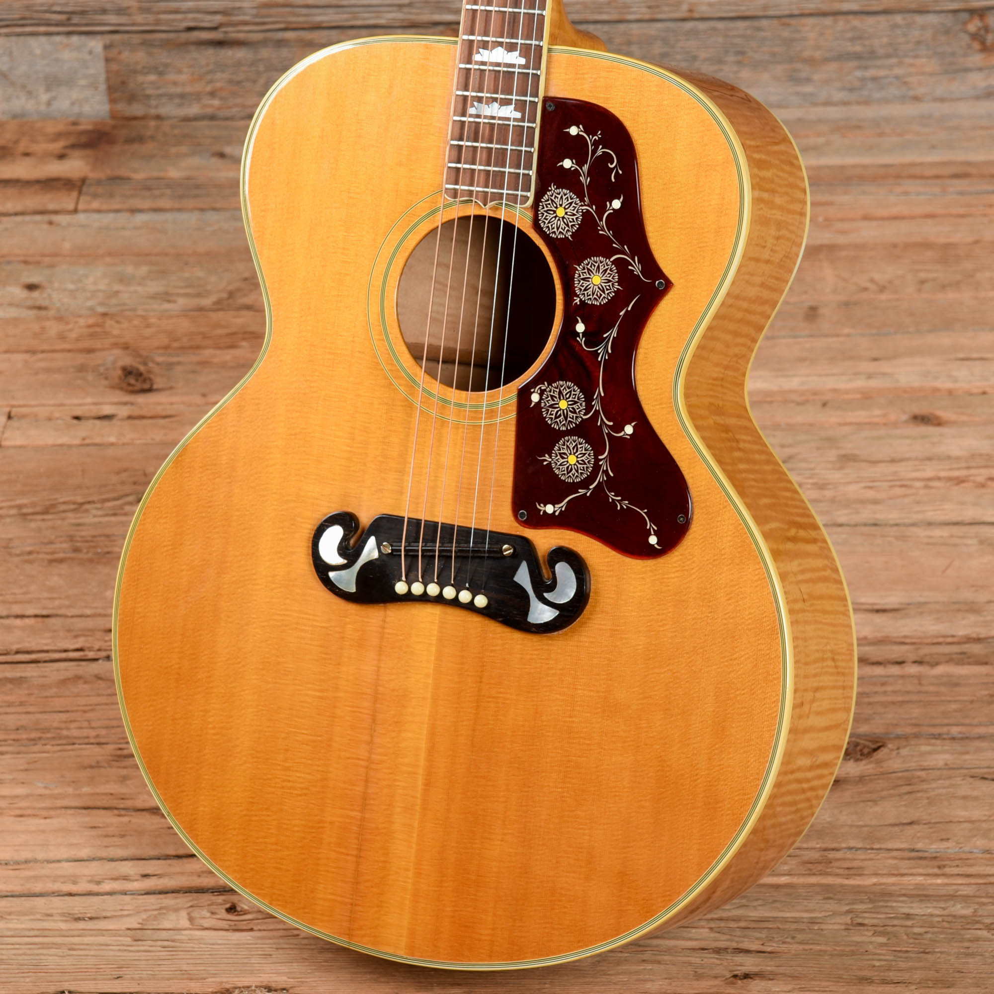 Gibson J-200 Natural 1969 Acoustic Guitars / Jumbo