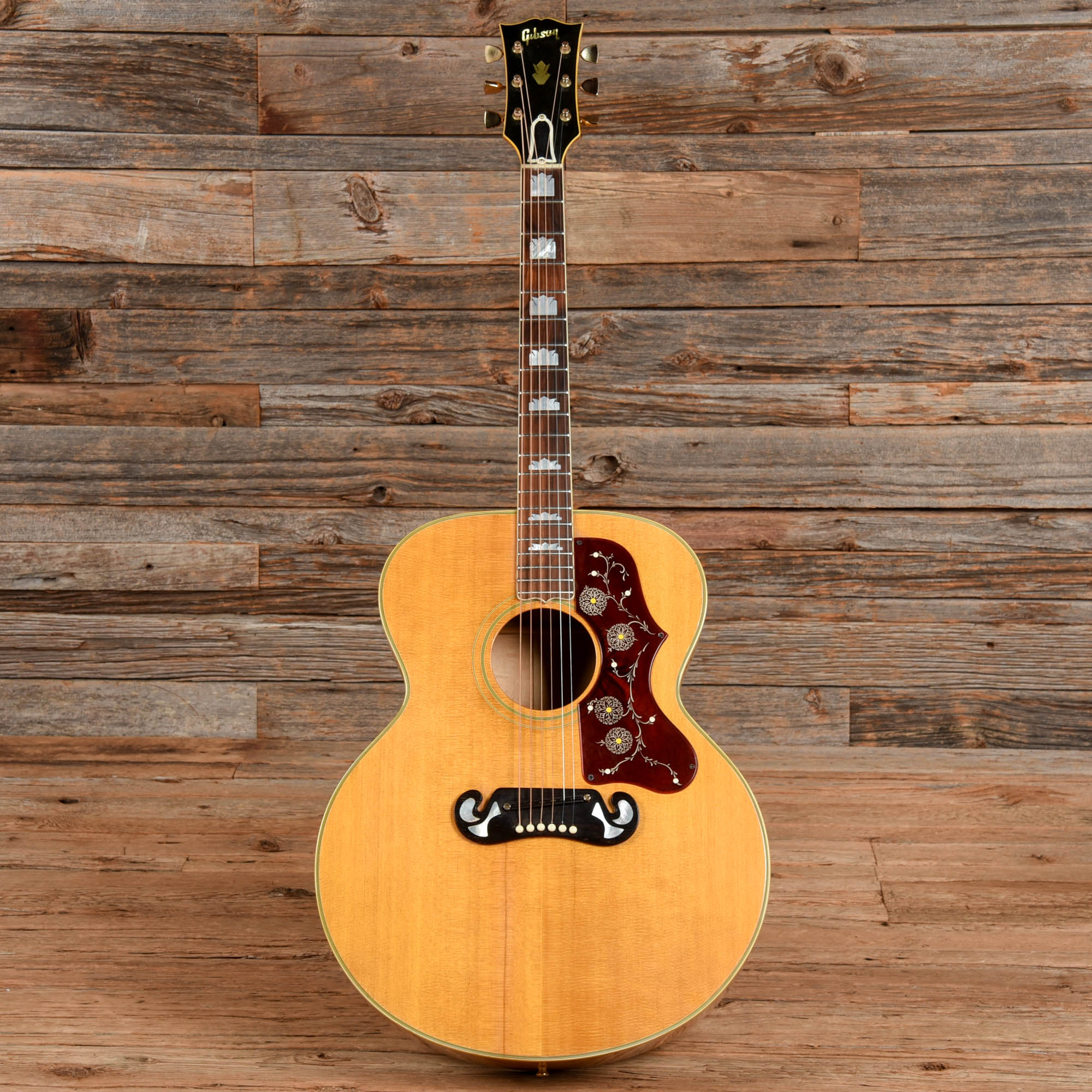 Gibson J-200 Natural 1969 Acoustic Guitars / Jumbo