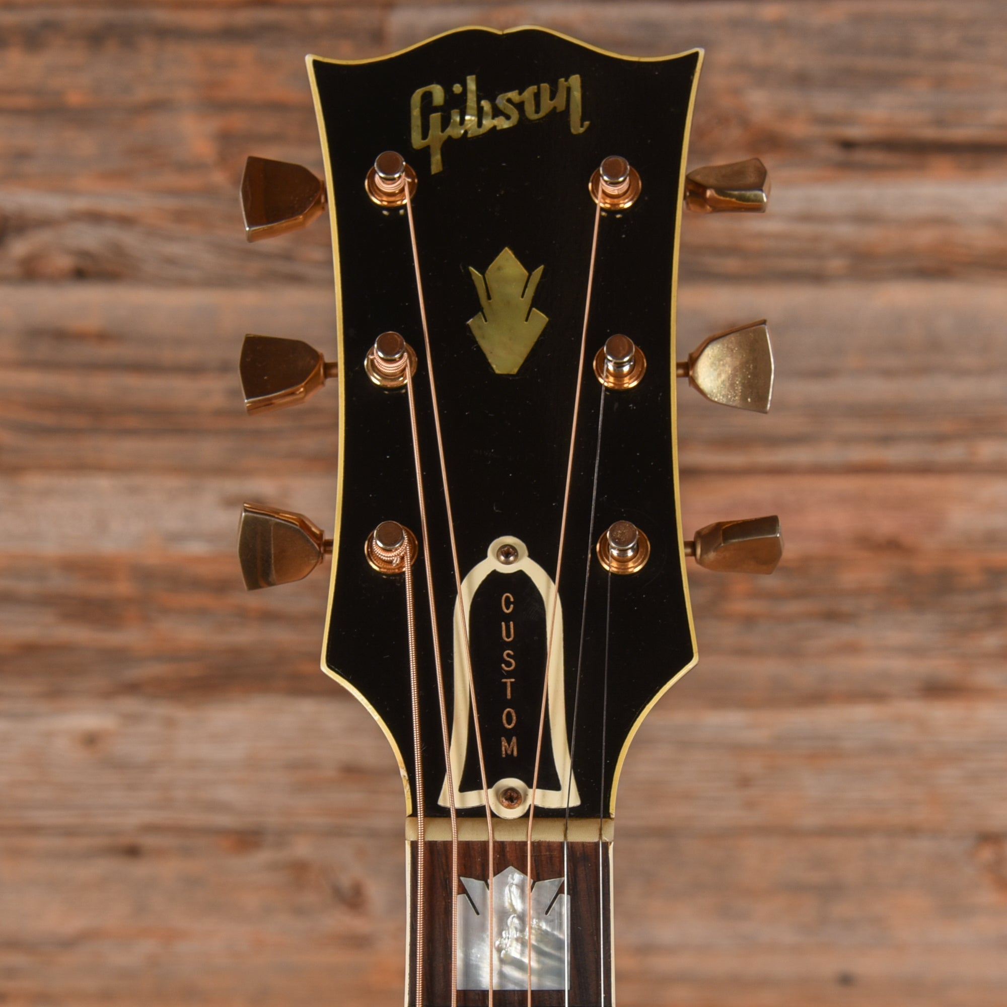 Gibson J-200 Sunburst 1965 Acoustic Guitars / Jumbo