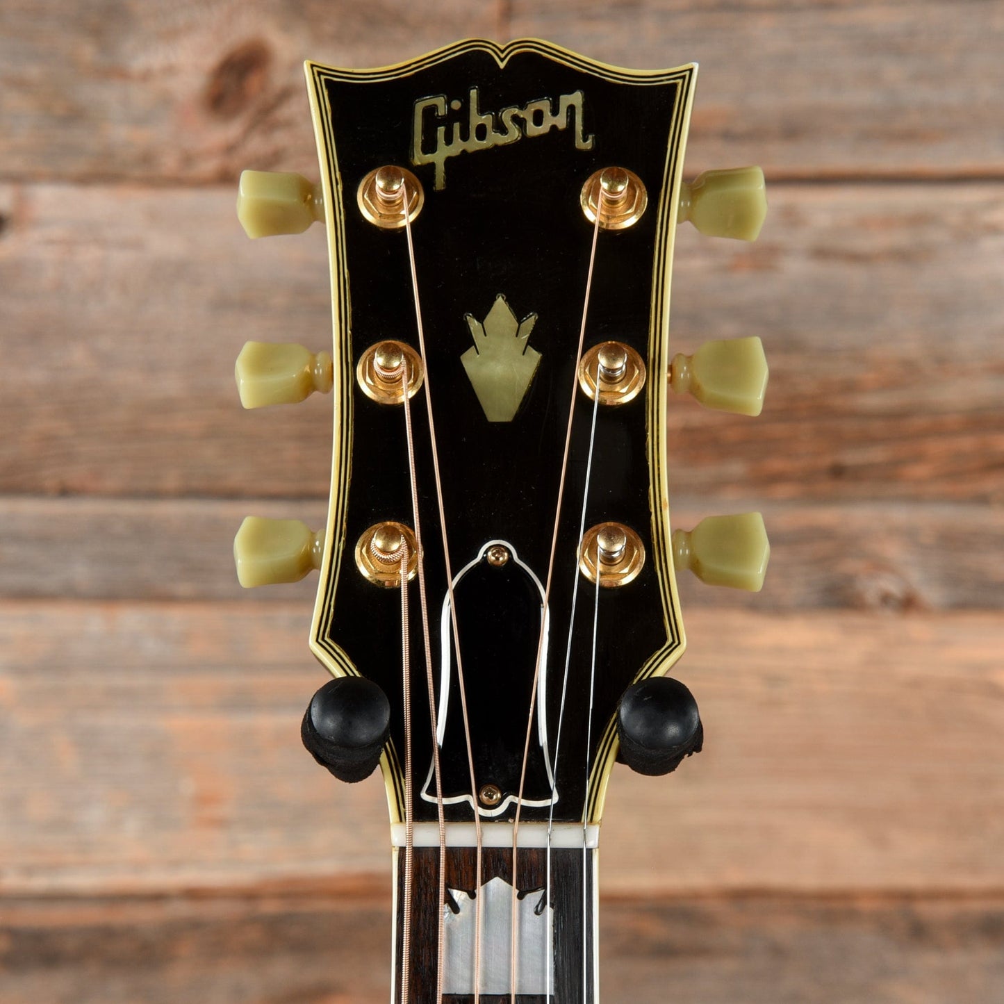 Gibson J-200 Sunburst 1985 Acoustic Guitars / Jumbo