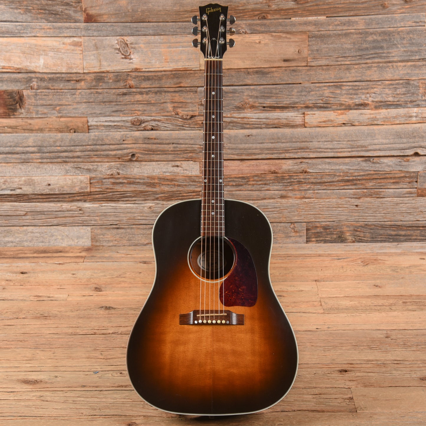 Gibson J-45 Standard Sunburst 2009 Acoustic Guitars / Jumbo