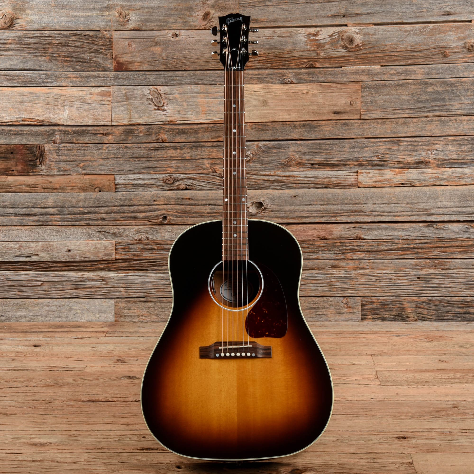 Gibson J-45 Standard Sunburst 2023 – Chicago Music Exchange