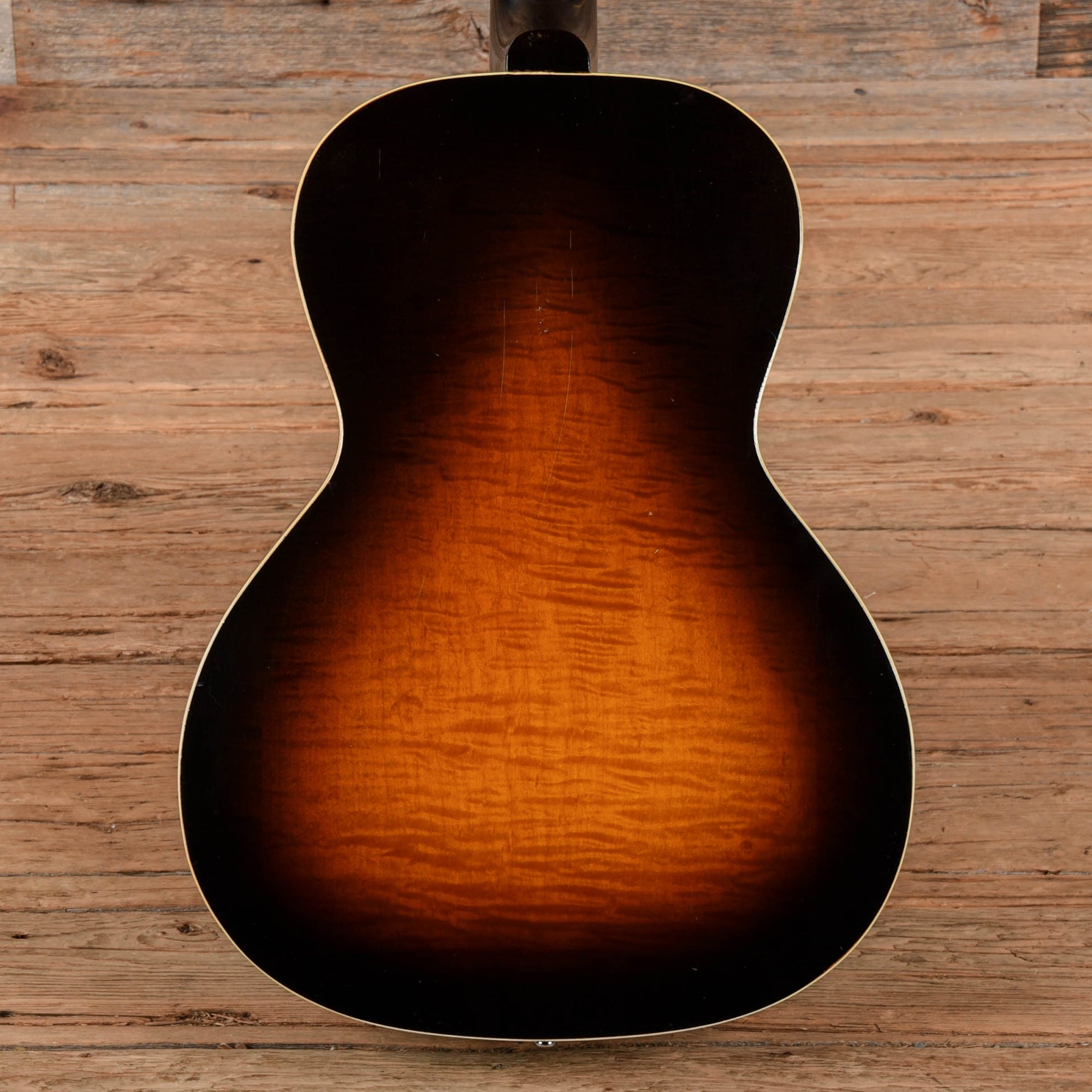 Gibson Century of Progress Hawaiian Sunburst 1937 Acoustic Guitars / Parlor