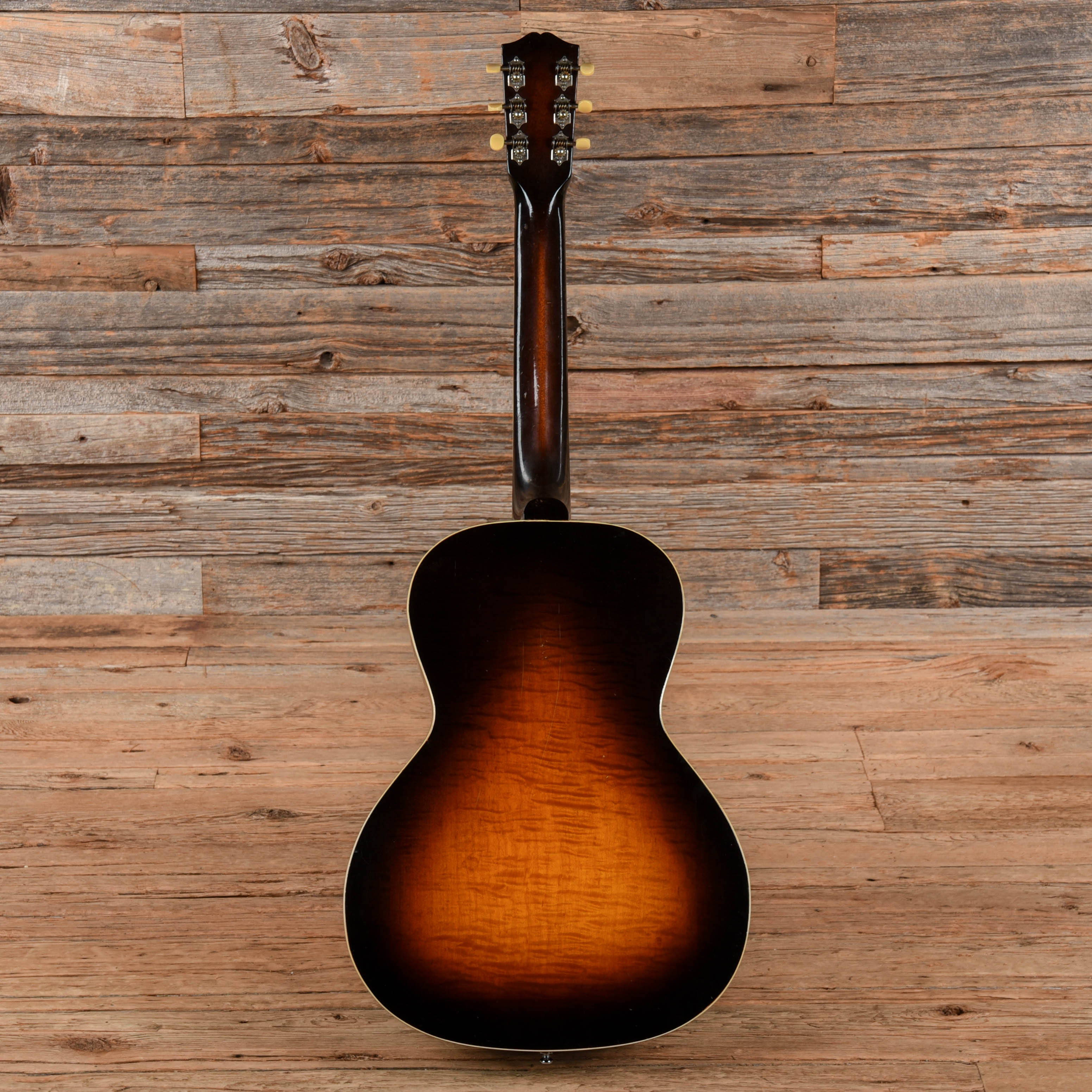 Gibson Century of Progress Hawaiian Sunburst 1937 Acoustic Guitars / Parlor