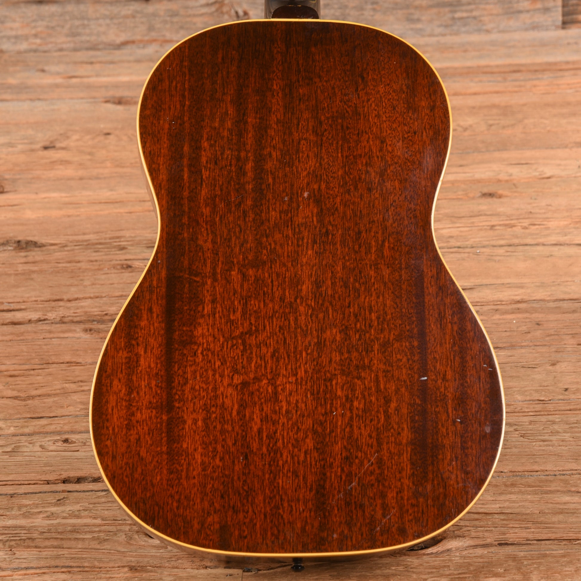 Gibson LG-1 Sunburst 1964 Acoustic Guitars / Parlor