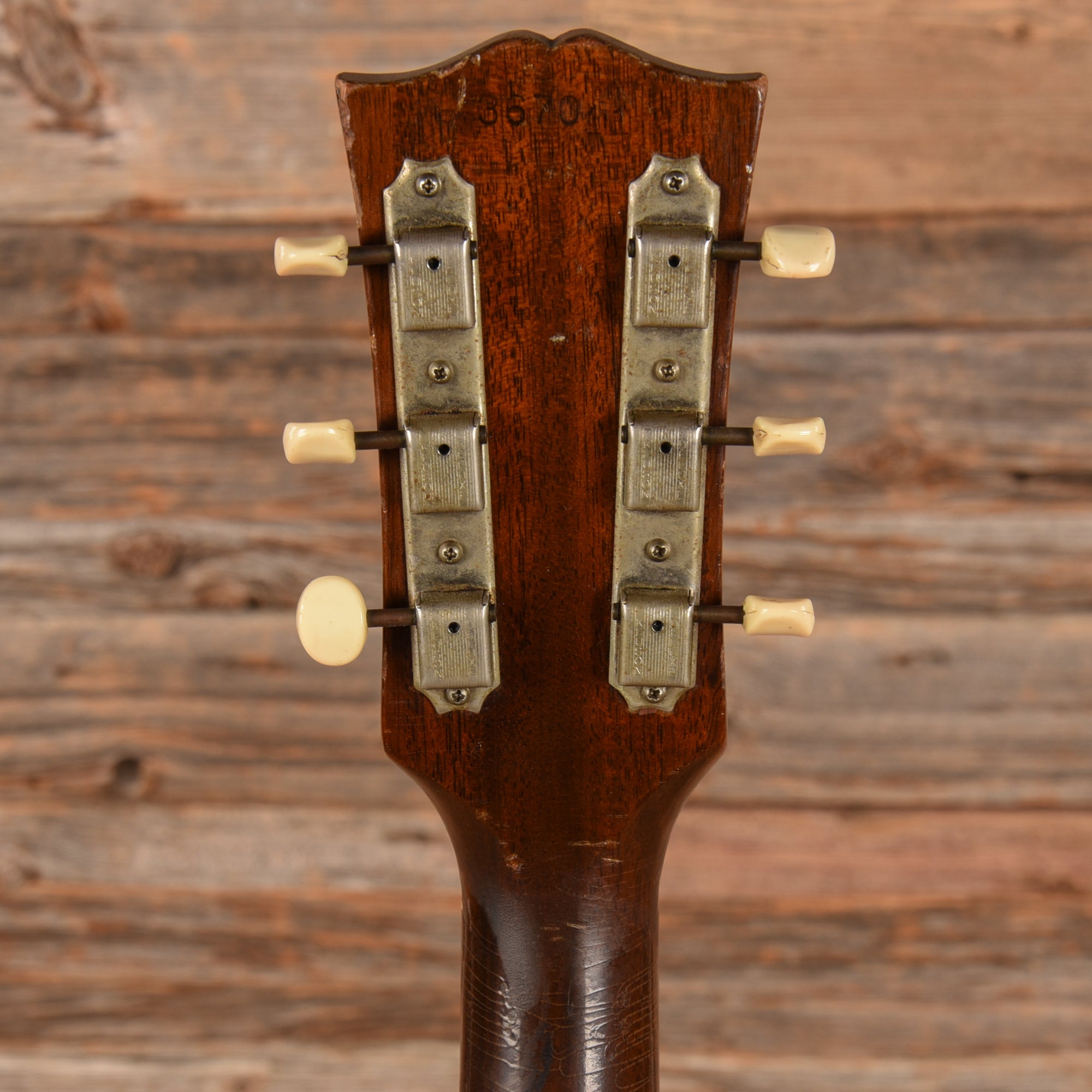 Gibson LG-1 Sunburst 1965 Acoustic Guitars / Parlor