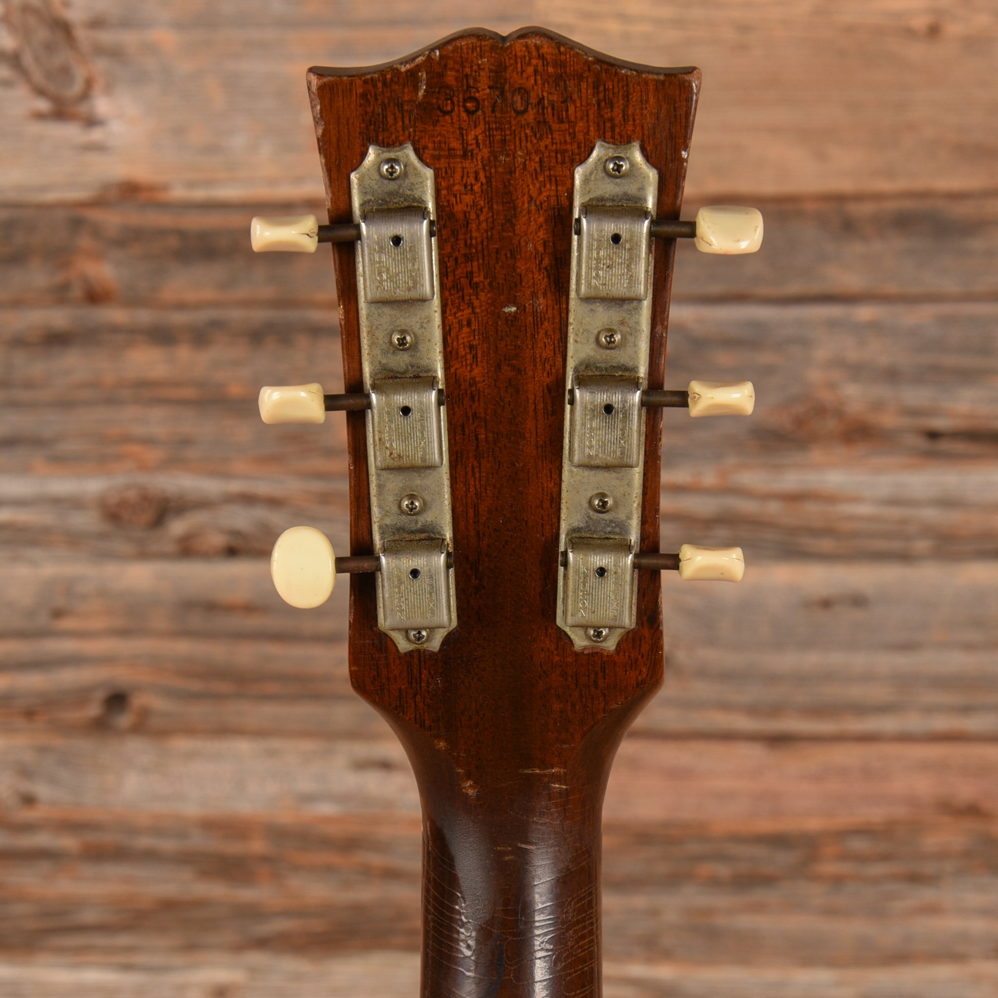 Gibson LG-1 Sunburst 1965 Acoustic Guitars / Parlor