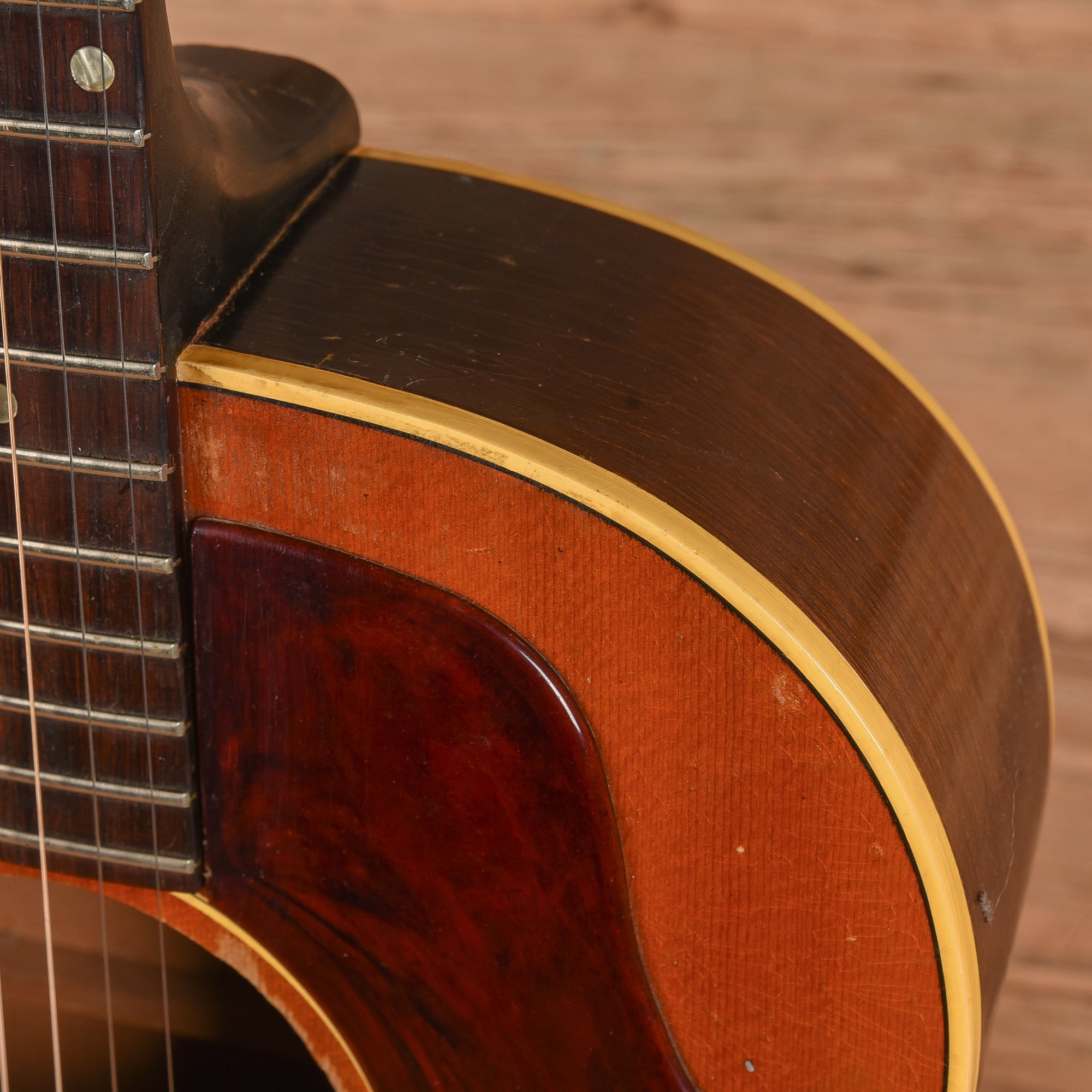 Gibson LG-1 Sunburst 1965 Acoustic Guitars / Parlor