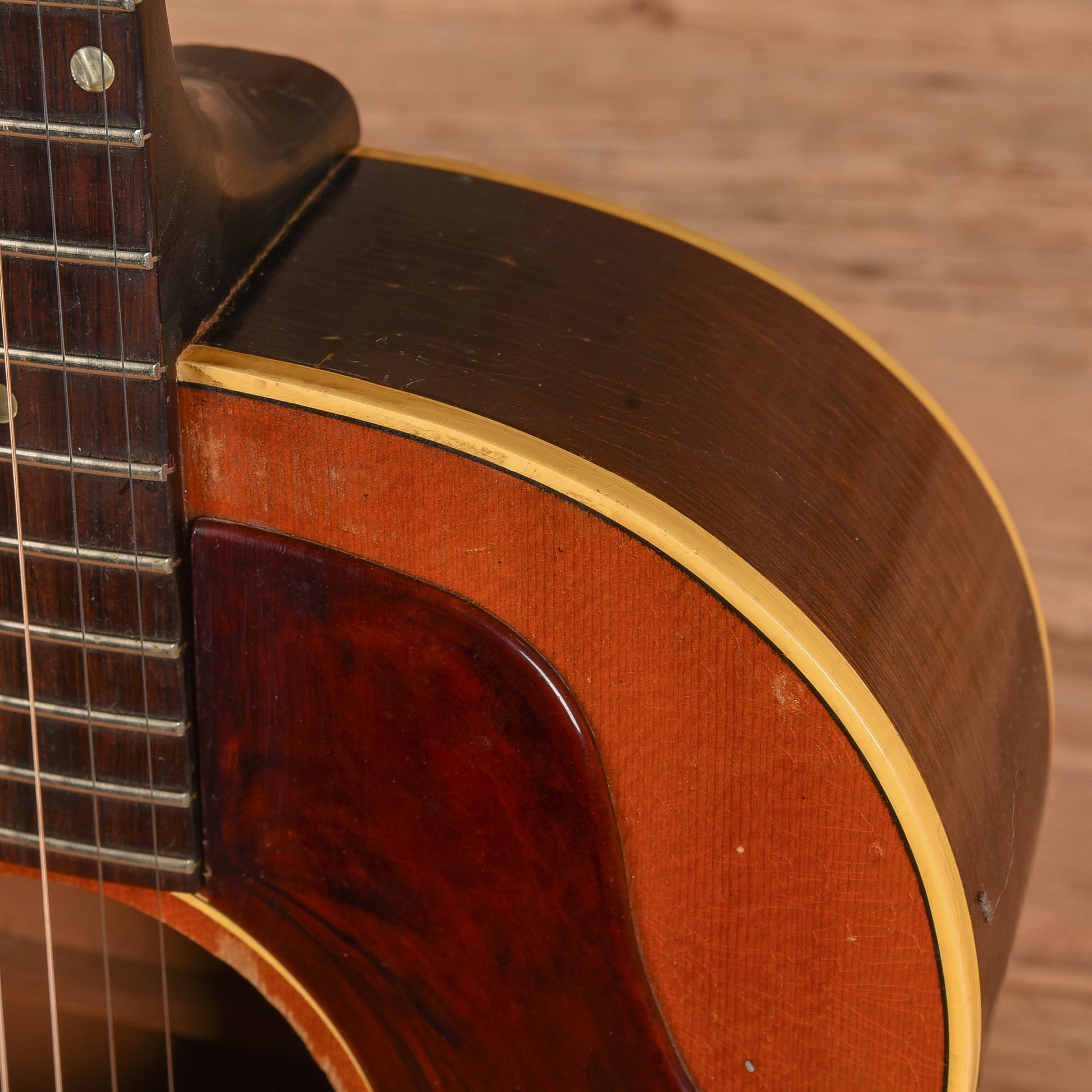 Gibson LG-1 Sunburst 1965 Acoustic Guitars / Parlor