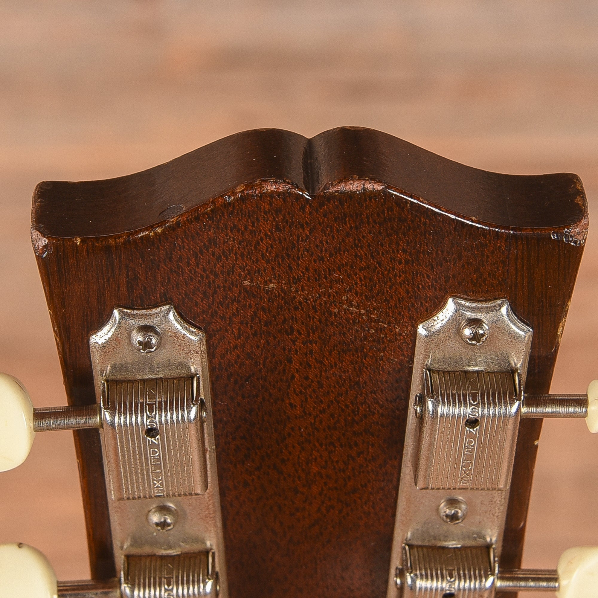 Gibson LG-2 Sunburst 1958 Acoustic Guitars / Parlor