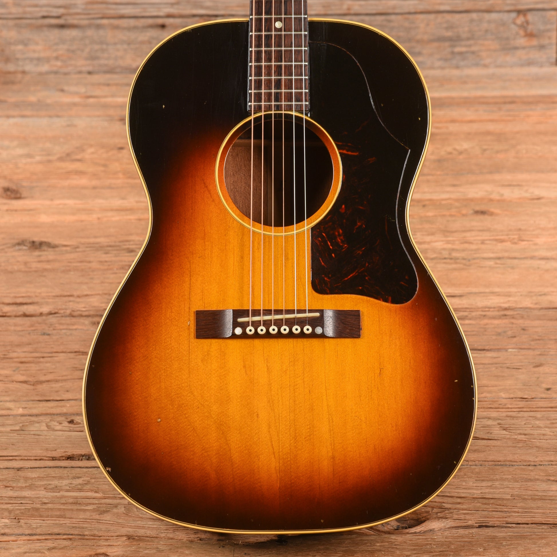 Gibson LG-2 Sunburst 1958 Acoustic Guitars / Parlor